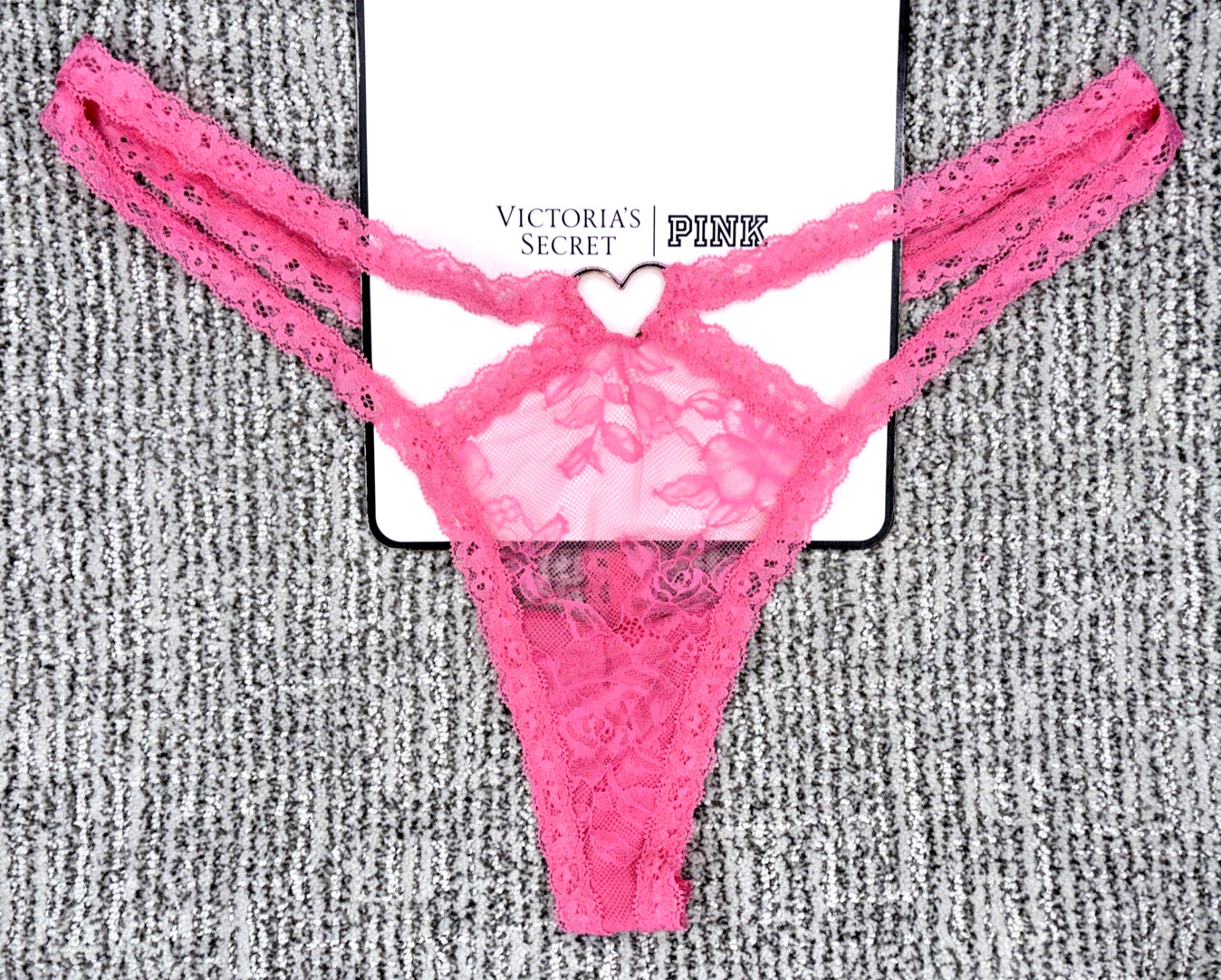 Victoria’s Secret Very Sexy NWT XL Pink Lace Heart Hardware Strappy Thong Panty