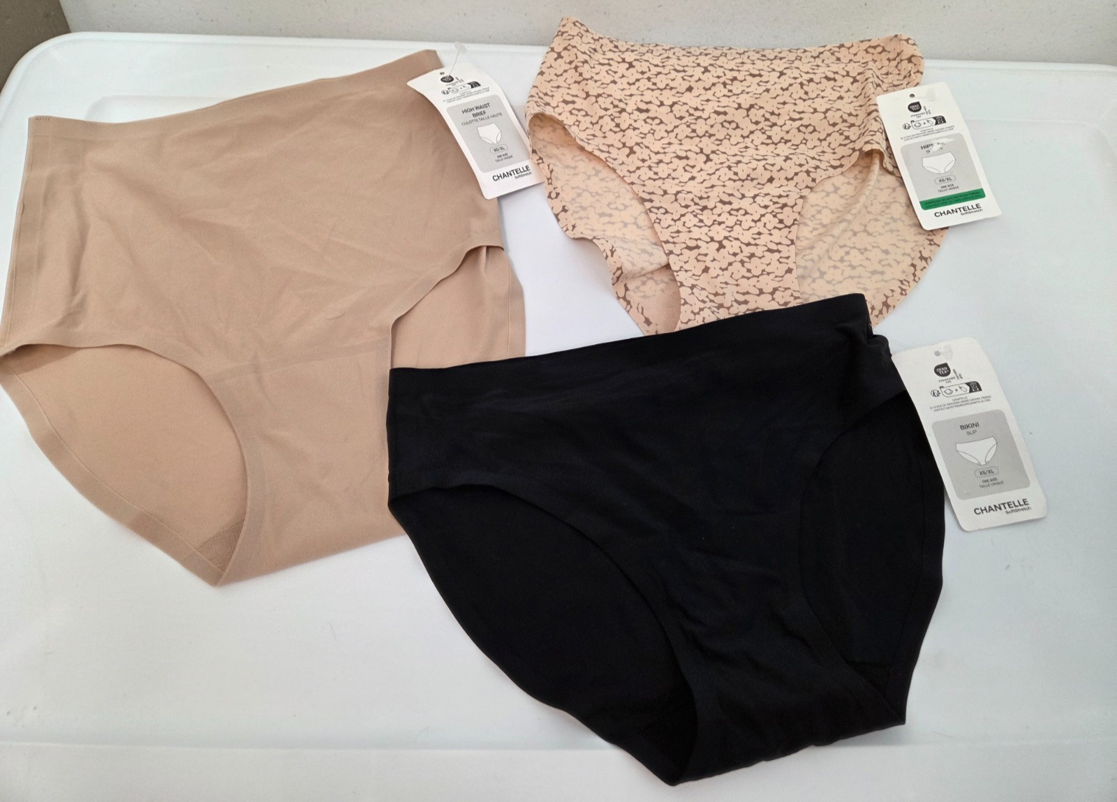Lot of 3 Chantelle OS Mixed Panty Lot (Hipster, High Waist Brief, Bikini) NWT