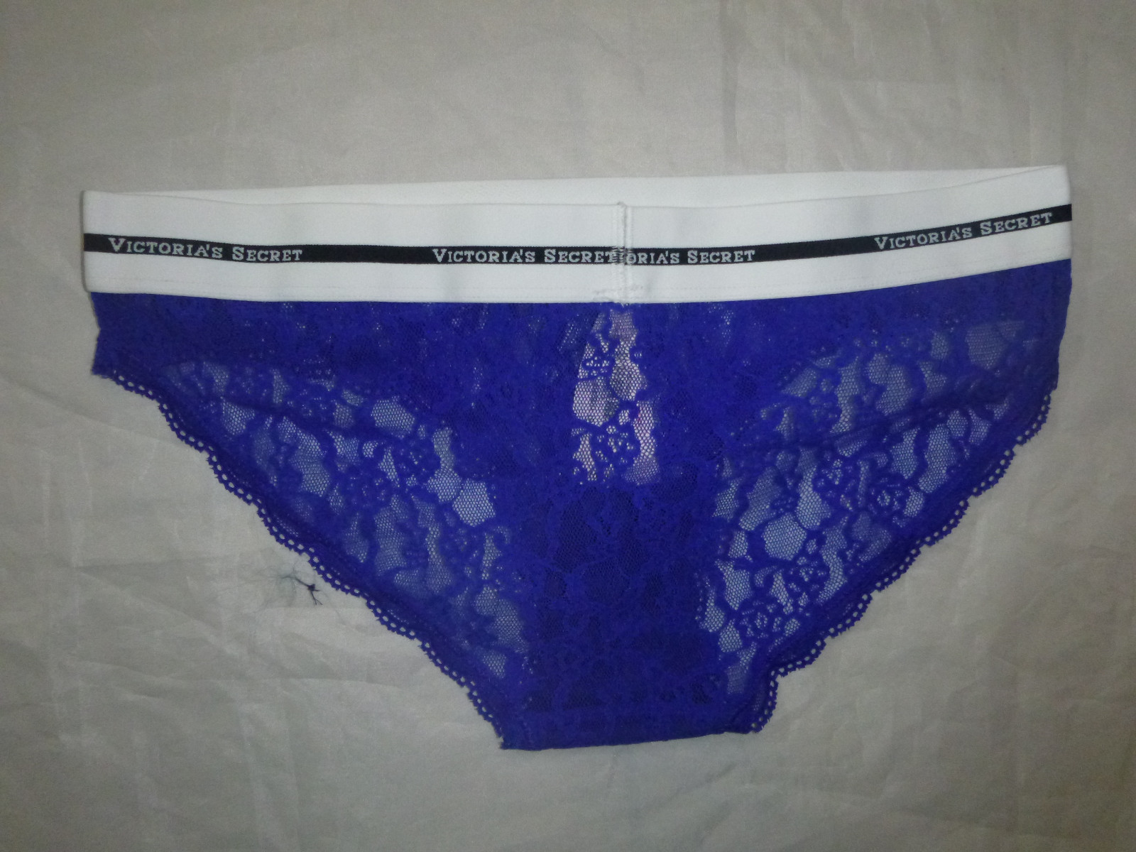 VICTORIA’S SECRETextra low rise bikini panty SMALL lot of 3 new