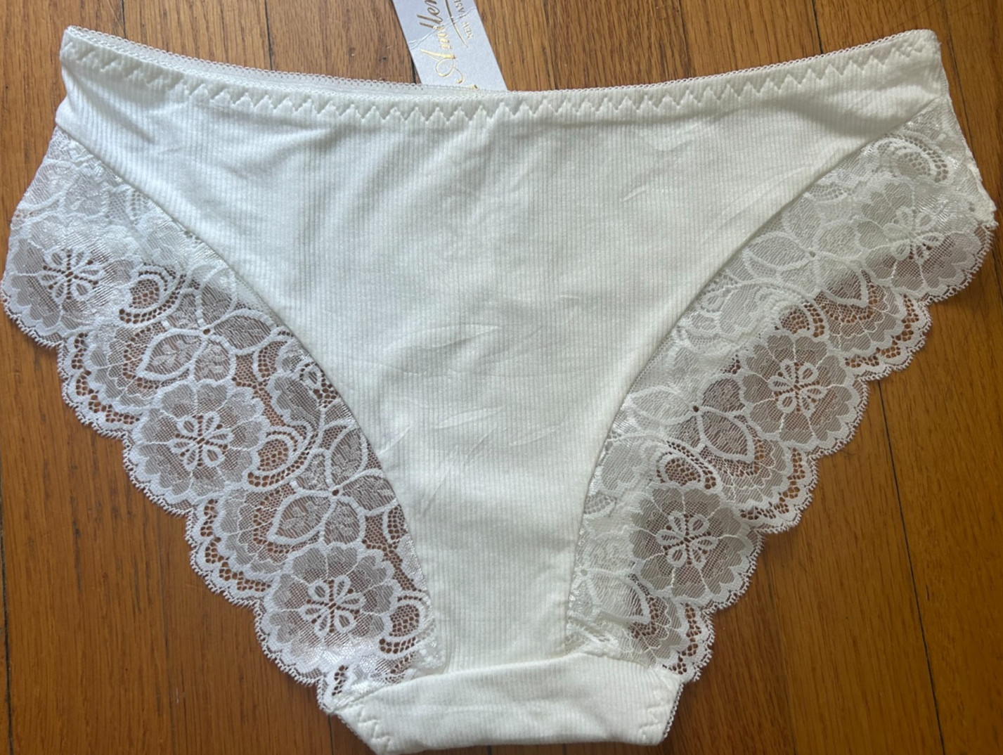 Womens M Ivory Lace Briefs Mid Rise Scalloped Edge Panties Comfort Underwear M