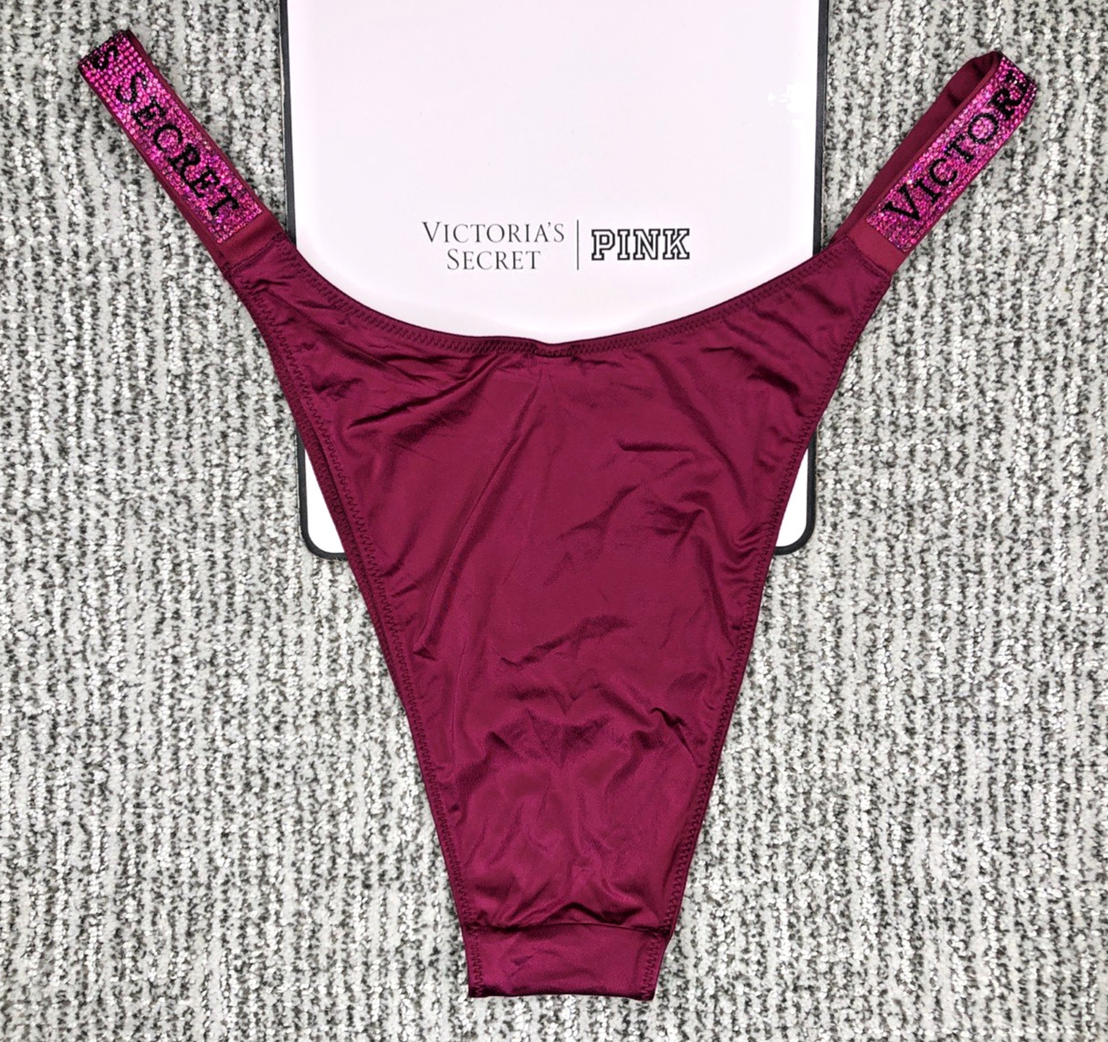 VictoriasSecret VerySexy NWT Medium Magenta Spellout Shine Strap Brazilian Panty