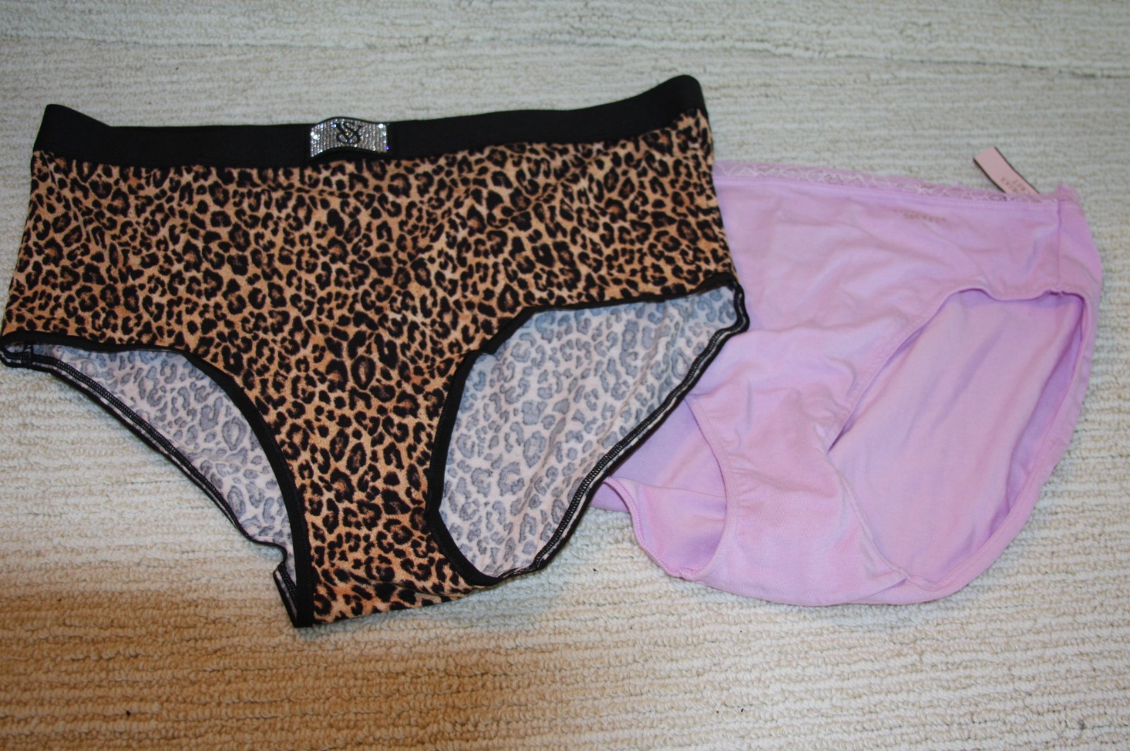 Victoria’s Secret Very Sexy Shine Strap Bikini Panty Large L Leopard Print NWT 2