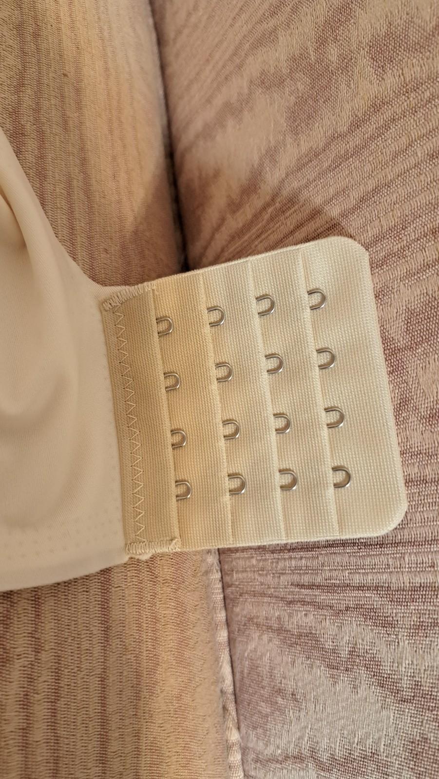 New lot of 4 bras XXL and 8 Size L panties