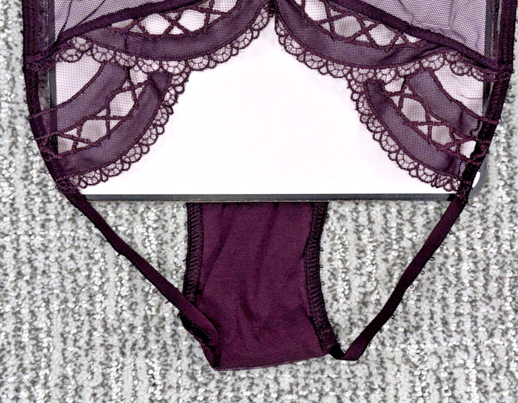 Victoria’s Secret Very Sexy NWT Medium Purple Laces Out Open Back Bikini Panty