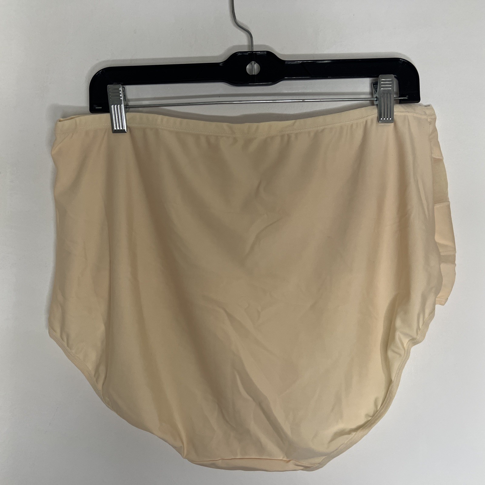 NEW Lot Of 4 Pair Women’s Morelect Ivory High Waist Compression Panties Size 6XL