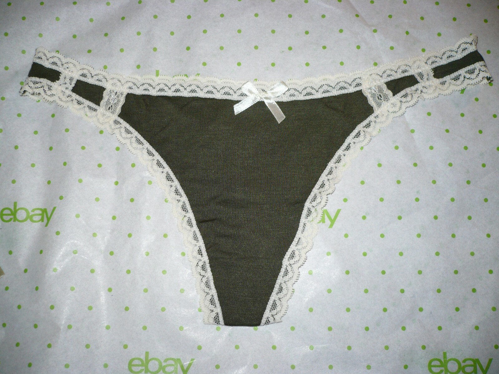 Rue 21 Women’s Thong Panties MEDIUM Olive Green With Cream Lace Trim