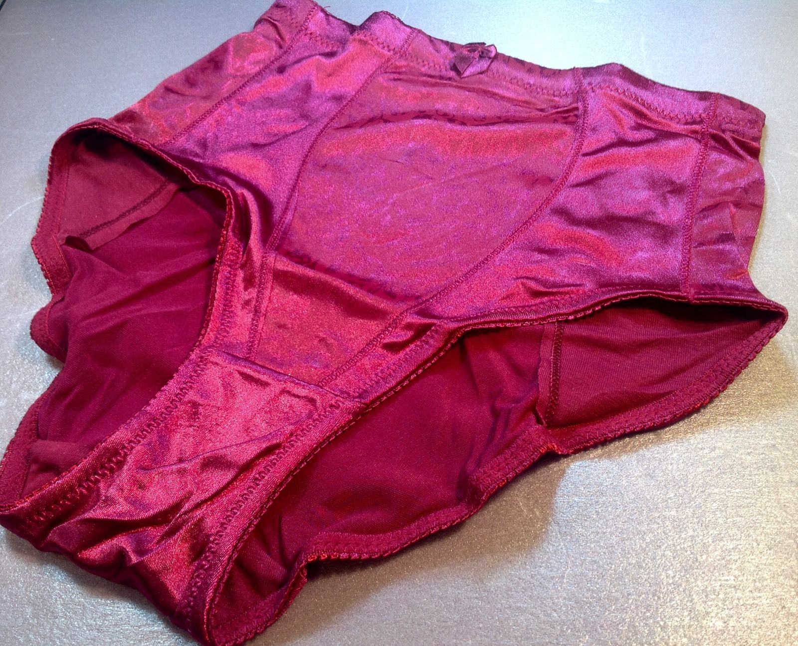 Women Panties,Control Briefs”Eva Cervantes”Size L. Purple Soft shiny Satin