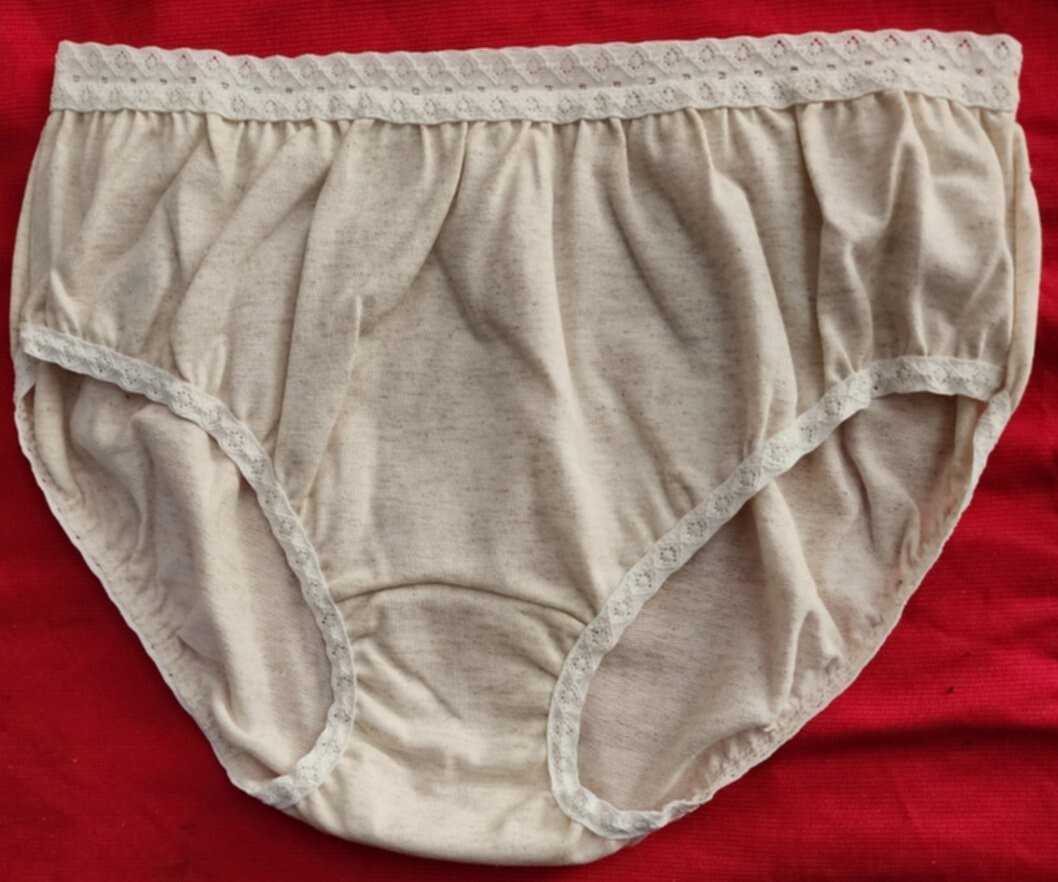 3 Pair Size 6 Heather Beige 100% Cotton BIKINI PANTIES w/ White Elactic Lace US