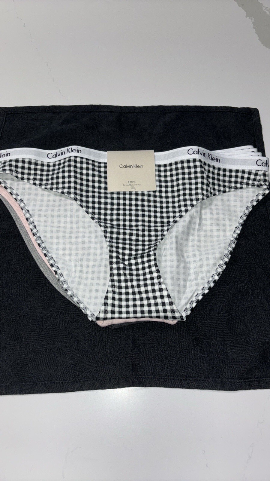 NWT Womens Calvin Klein 5 Pack Carousel Bikini Panties MSRP $65
