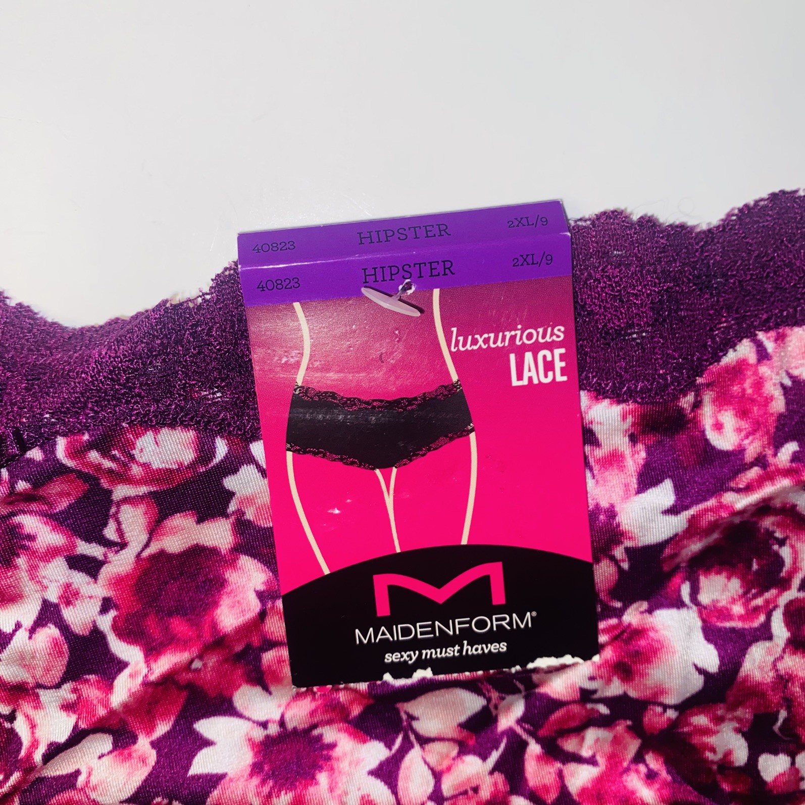 NEW Maidenform Luxurious Lace Sexy Must Have Lacey Hipster 2XL/9 Purple Floral