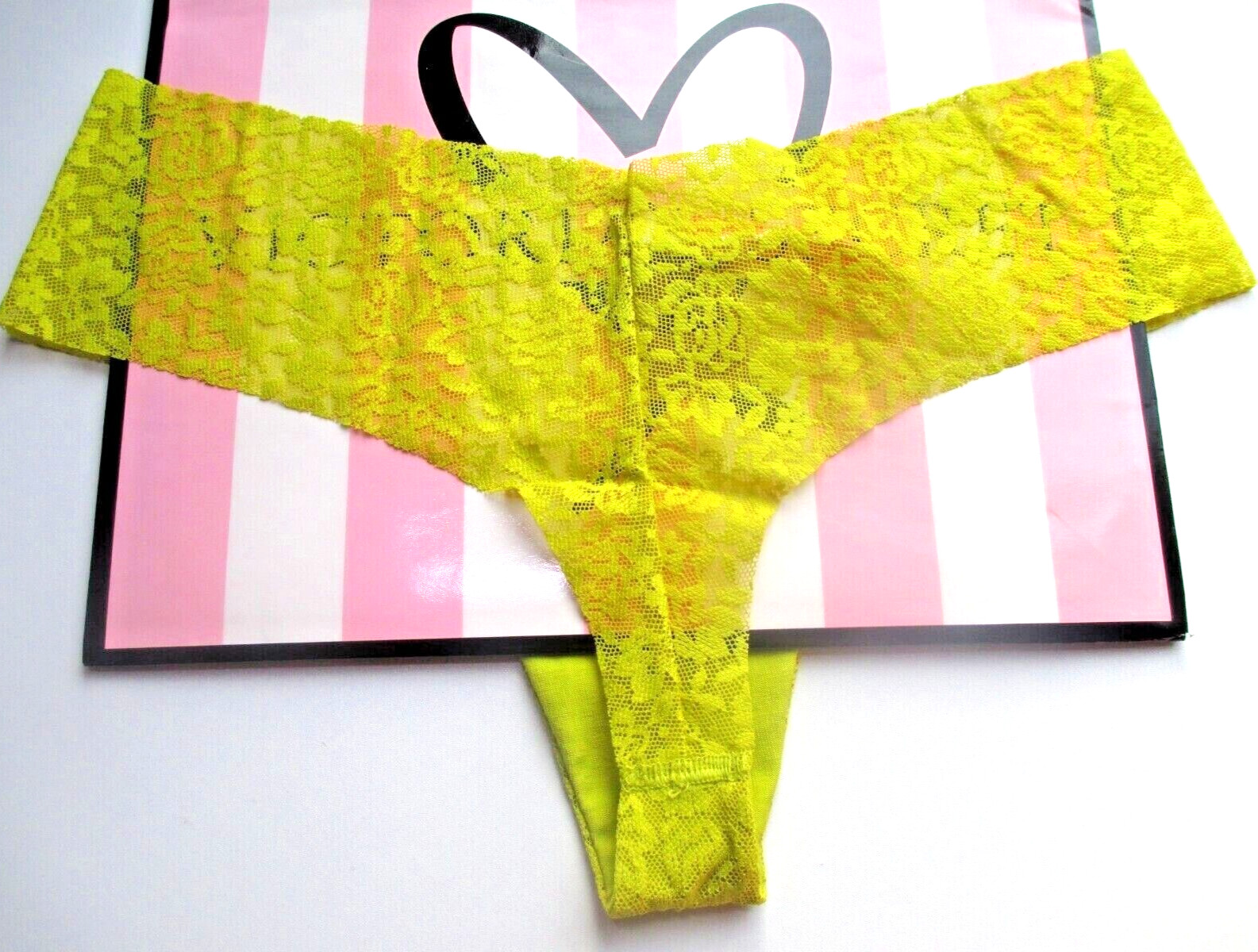 VICTORIA’S SECRET PINK No Show Lace Thong Panty VS Chartreuse Yellow M L XL 2XL