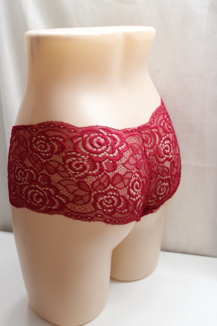 Yun Meng Ni Nylon Spandex Hipster Floral Lace Brief 1 Pack Panty Medium RED Tag
