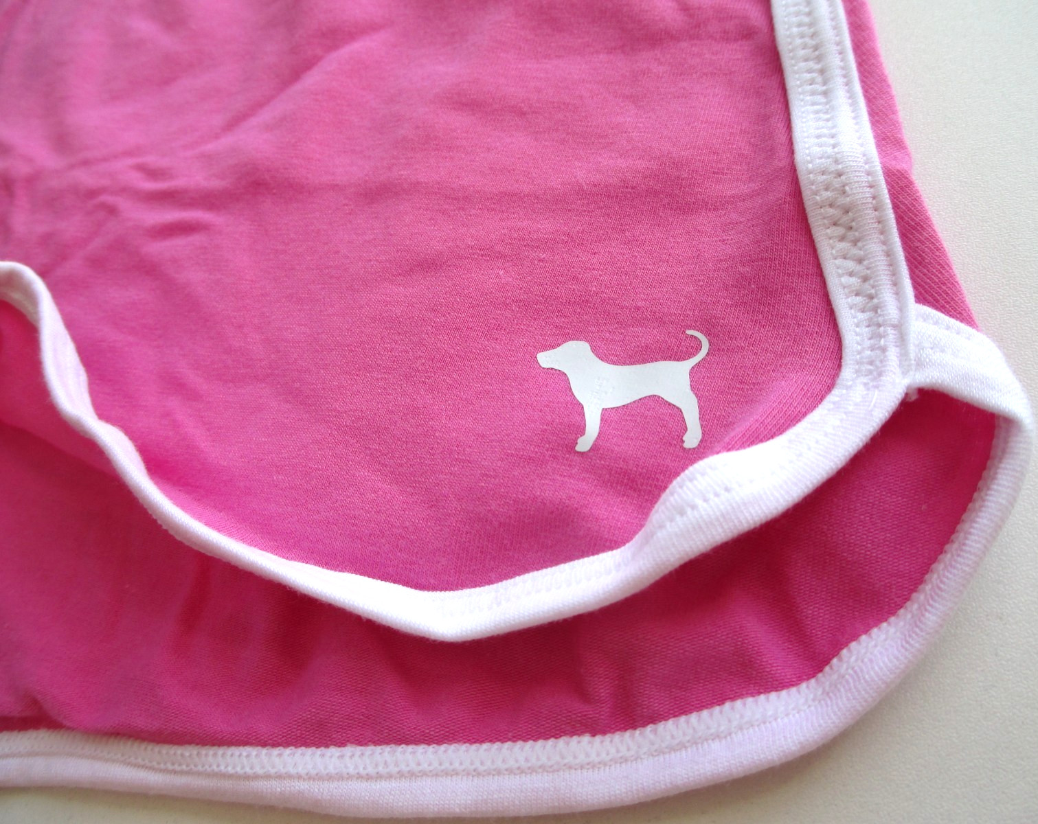 VICTORIA’S SECRET PINK Cotton Boyshort Panty L Pink NWT Logo Back VS White Trim