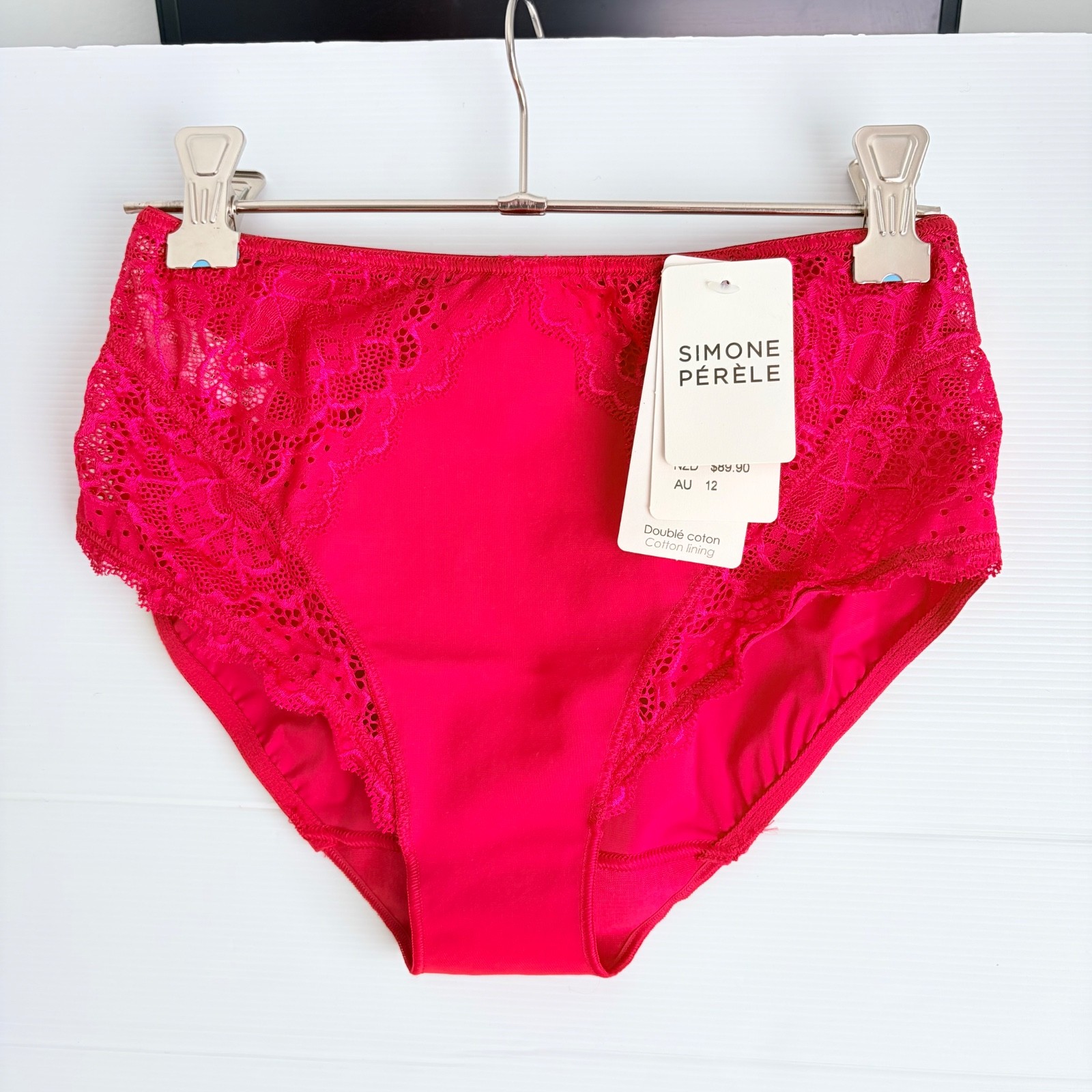 M – 12 Simone Perele Caresse Brief High Waisted Retro Luxury Lingerie 12A770 RED