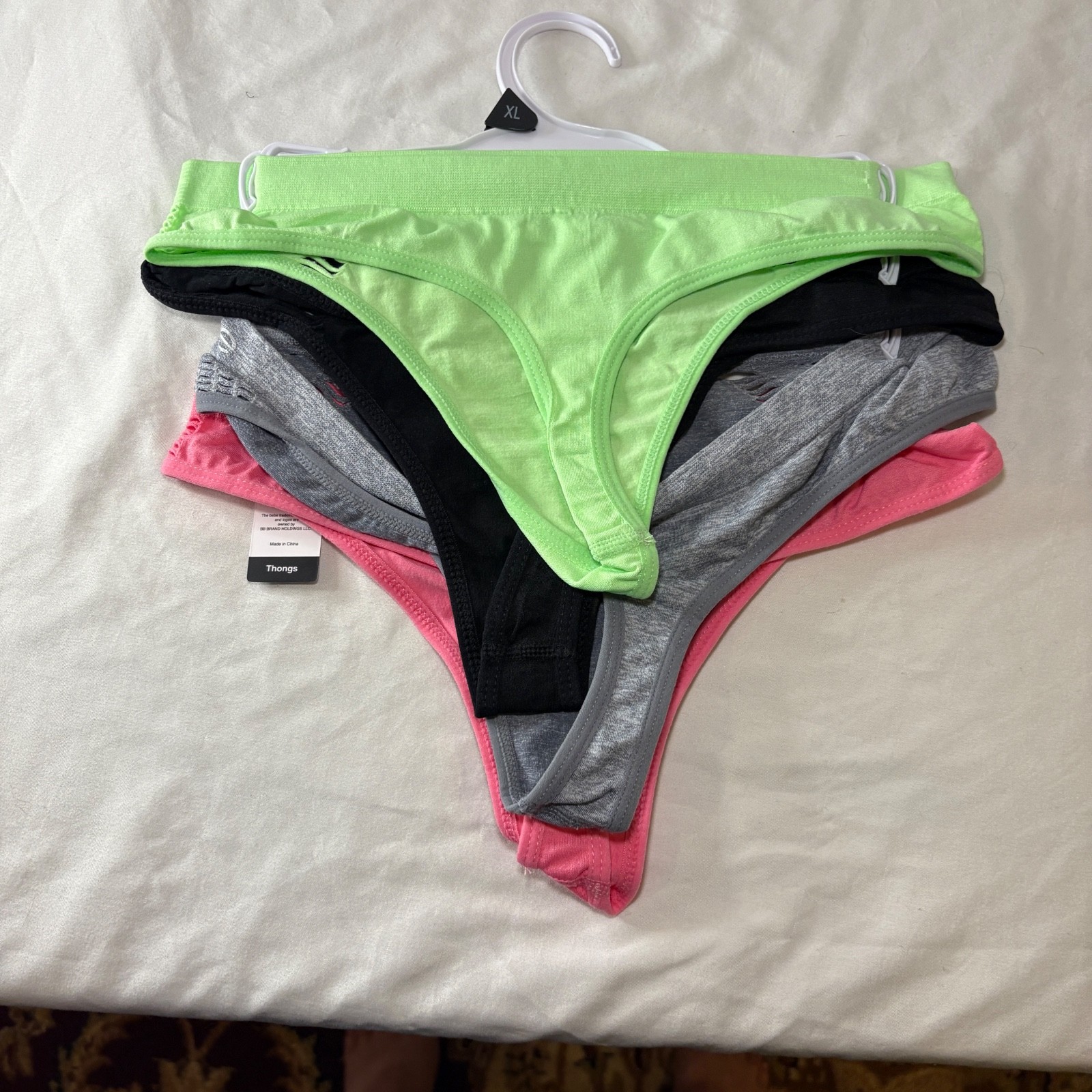 Bebe Intimates Size XL 4 Pack Seamless Thongs Logo NWT Green/Pink/Black/Gray