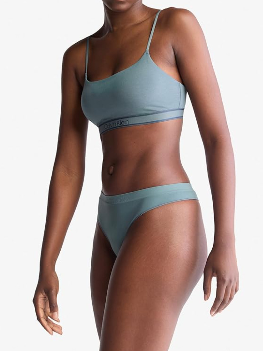 NEW Calvin Klein CK Women’s Bonded Flex Thong Underwear QD3958 342 Size X-LARGE