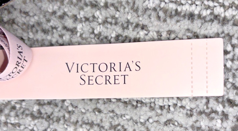 Victoria’s Secret Very Sexy NWT Small Black Rose Lace Adjustable V String Panty