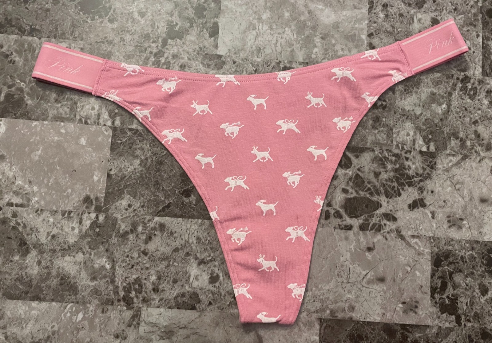 VICTORIA’S SECRET PINK L REINDEER SANTA DOG THICK LOGO SIDE STRAP THONG PANTIES