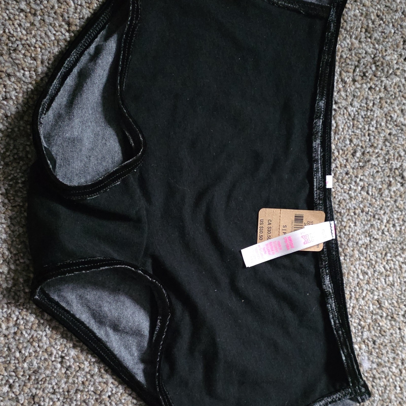 Victoria’s Secret Brief Panties Black Gray Snowflake Print Cotton S/P 1 Pack