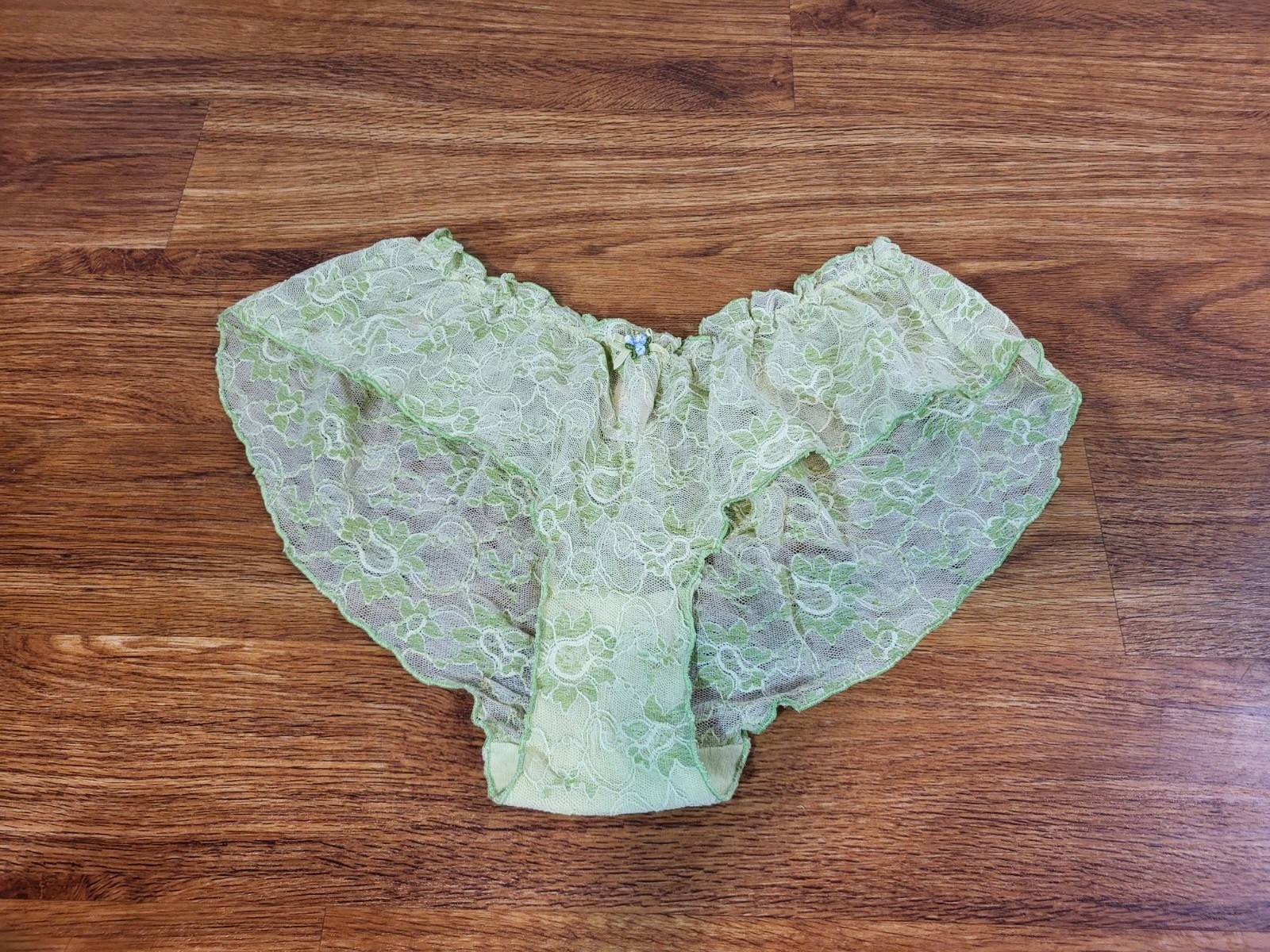 Vtge Y2K Victorias Secret Angels Spring Green Hip Hugger Lace Ruffle Panties L
