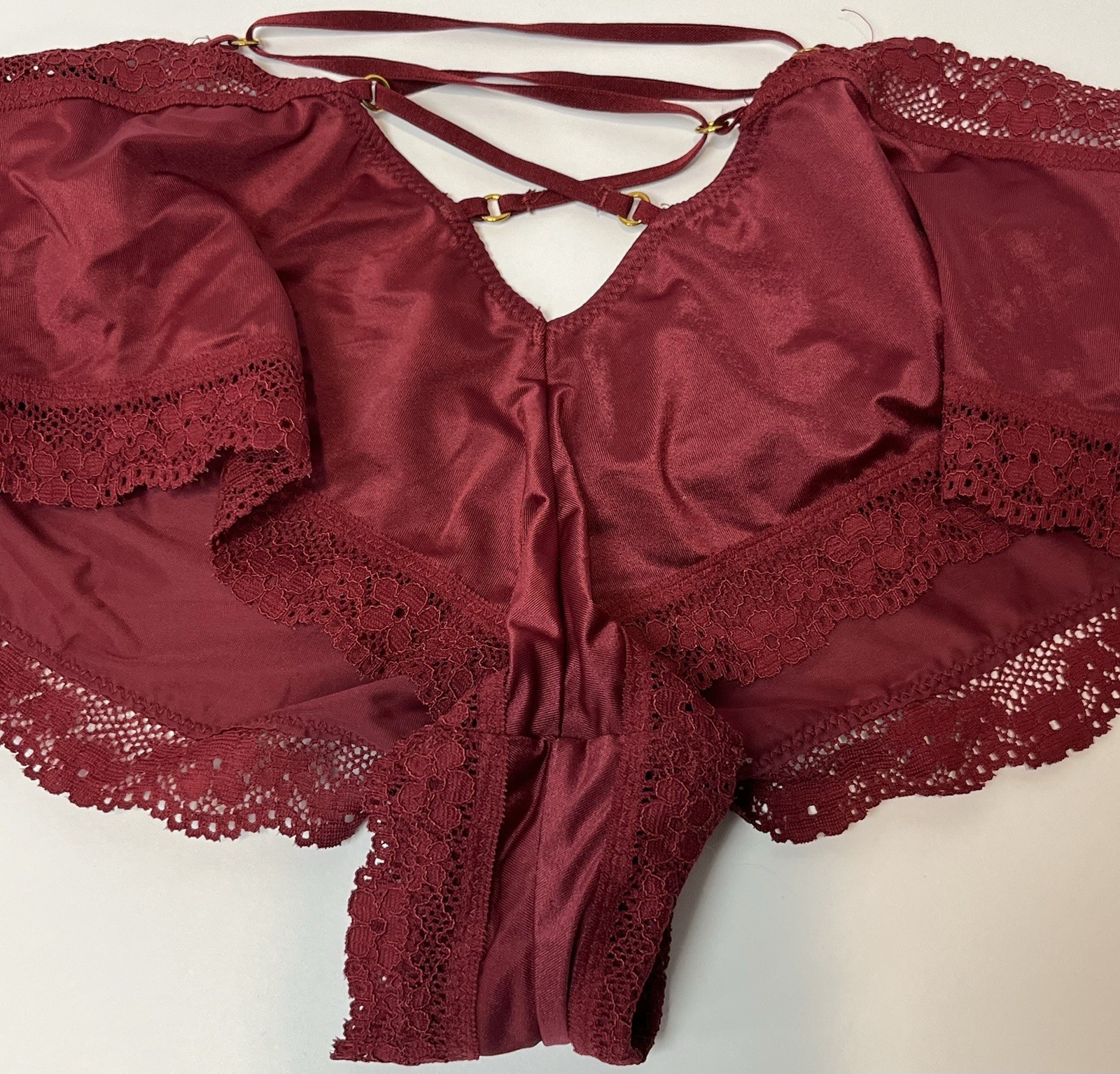 Victoria Secret Very Sexy Strappy Back Cheeky Panty Burgundy Size Medium