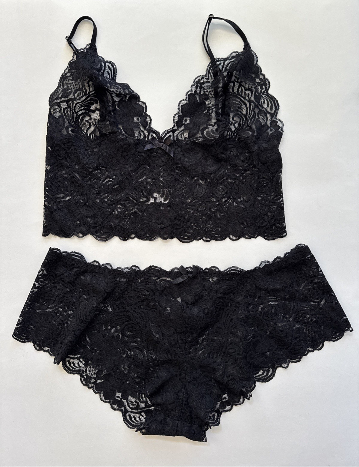 Frederick’s of Hollywood Y2K Mesh Black Lace Bra Set Lingerie Sz Large