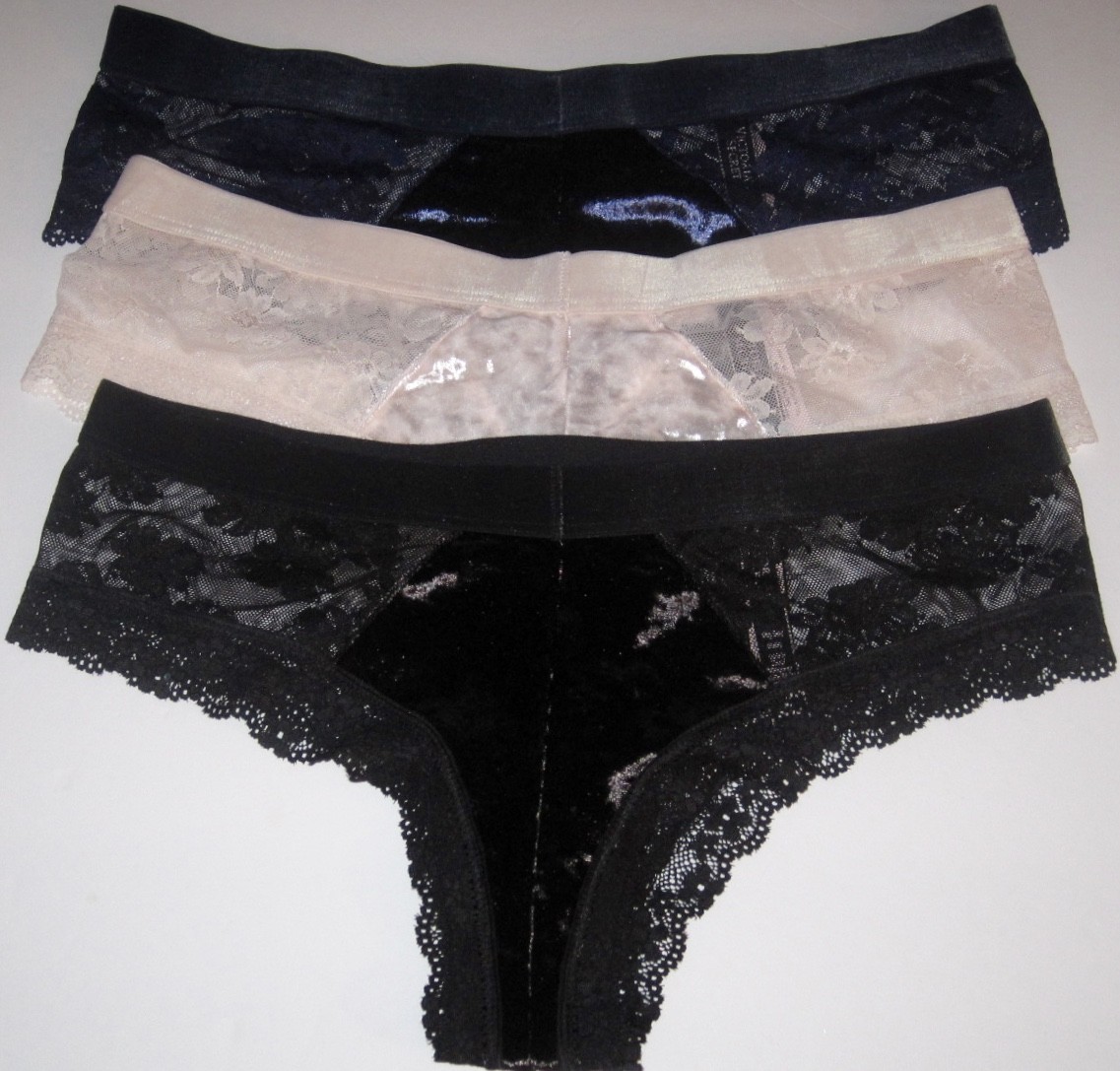 NWT VICTORIA’S SECRET VERY SEXY CHOICE 1 CRUSHED VELVET VELOUR LACE CHEEKY PANTY