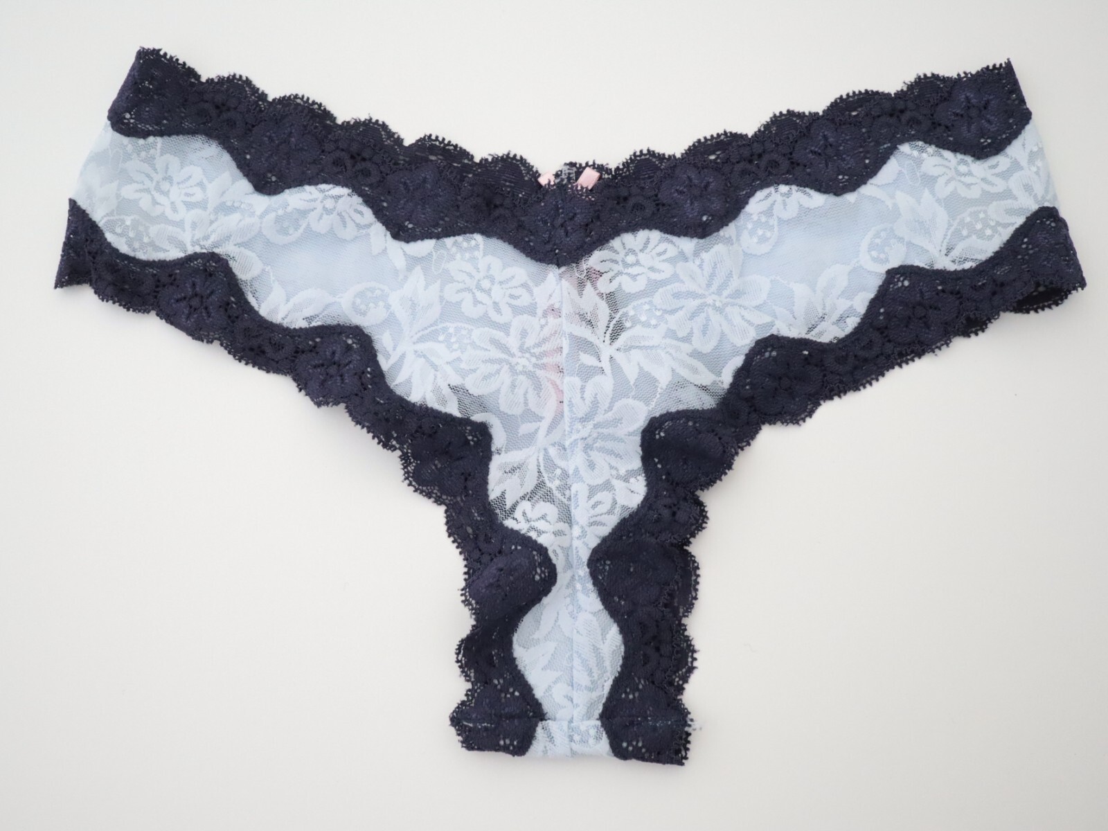 NEW Victoria’s Secret VTG Sexy Little Things Stretch Lace Cheeky Panty MEDIUM