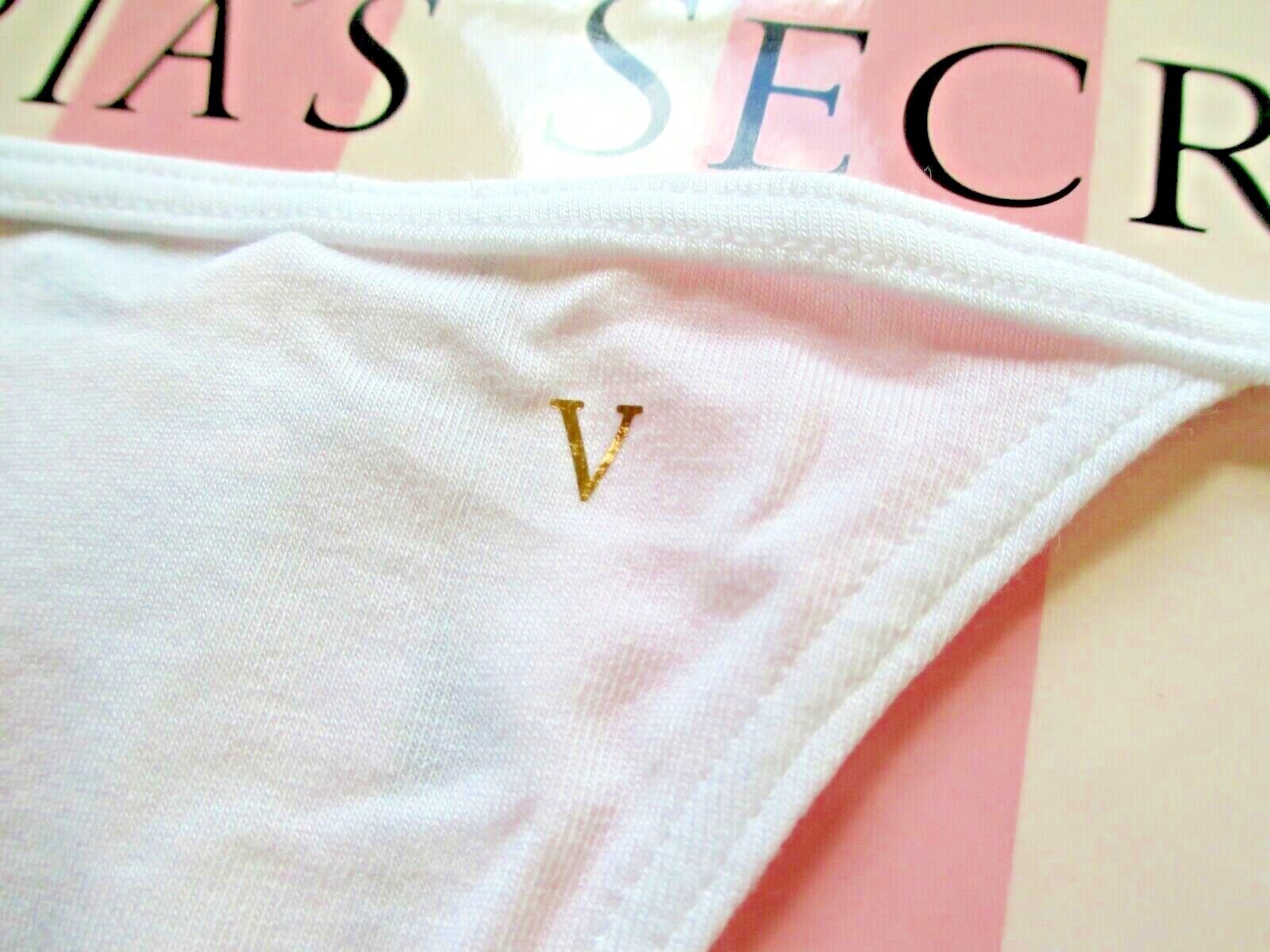 VICTORIA’S SECRET Cotton V-String Thong Panty VS White M MEDIUM G-String NWT
