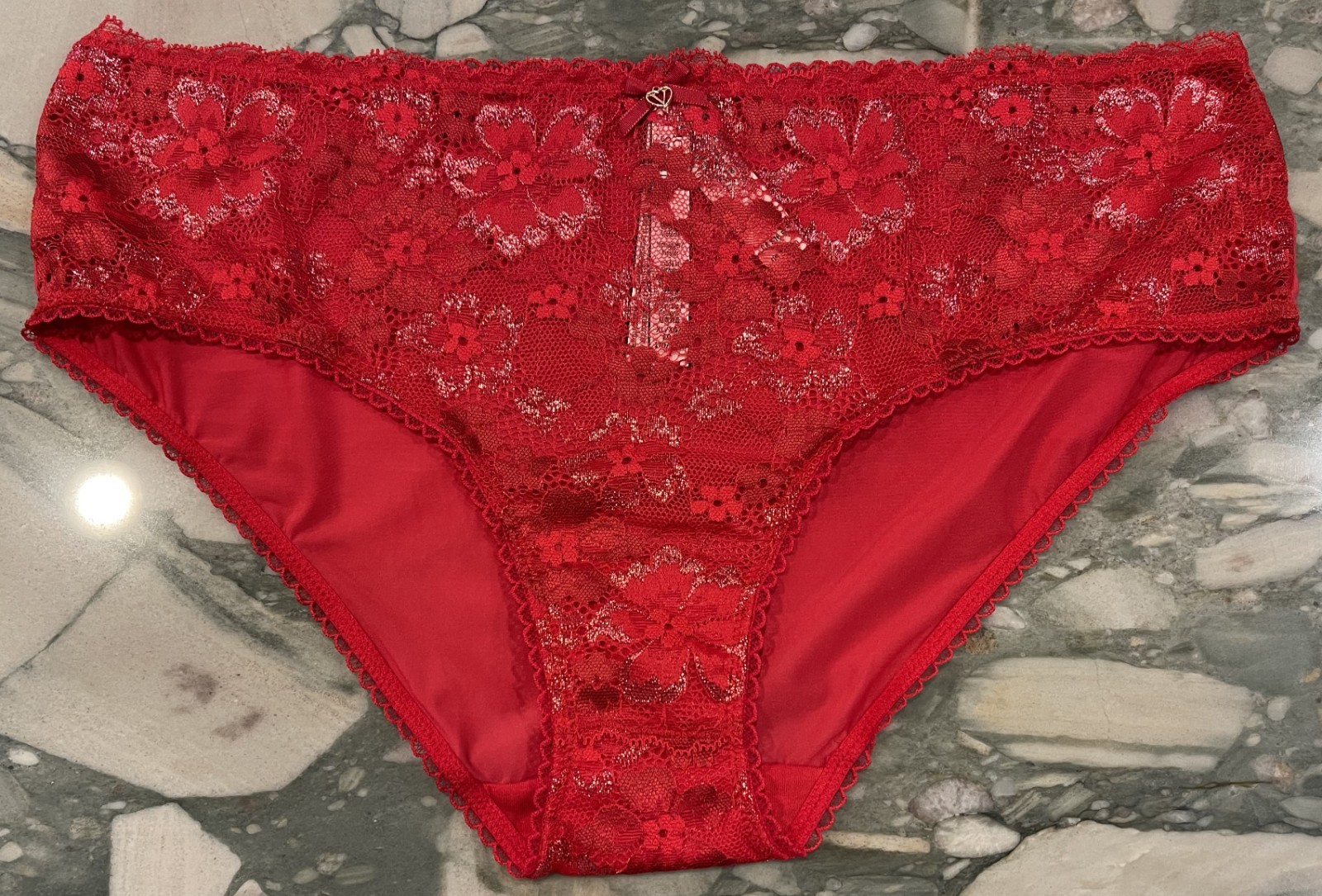 NEW Victoria Secret Body By Victoria Lace Front Hiphugger SHINE Lipstick Red XXL