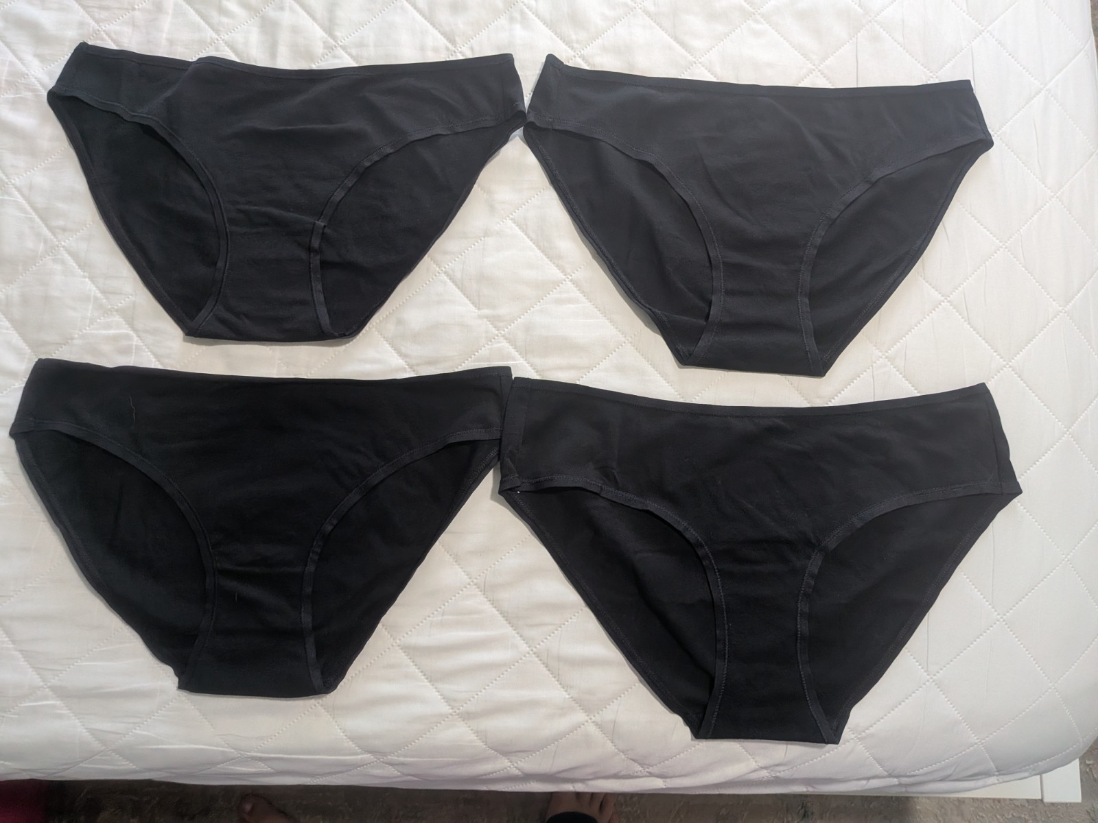 Quince Size M Bundle 4 Panties NWOT Organic Cotton Breif Black