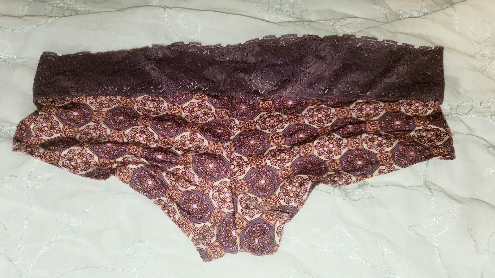 Vintage Victoria’s Secret Panty “Silky Feel” Medium Boho style super cute