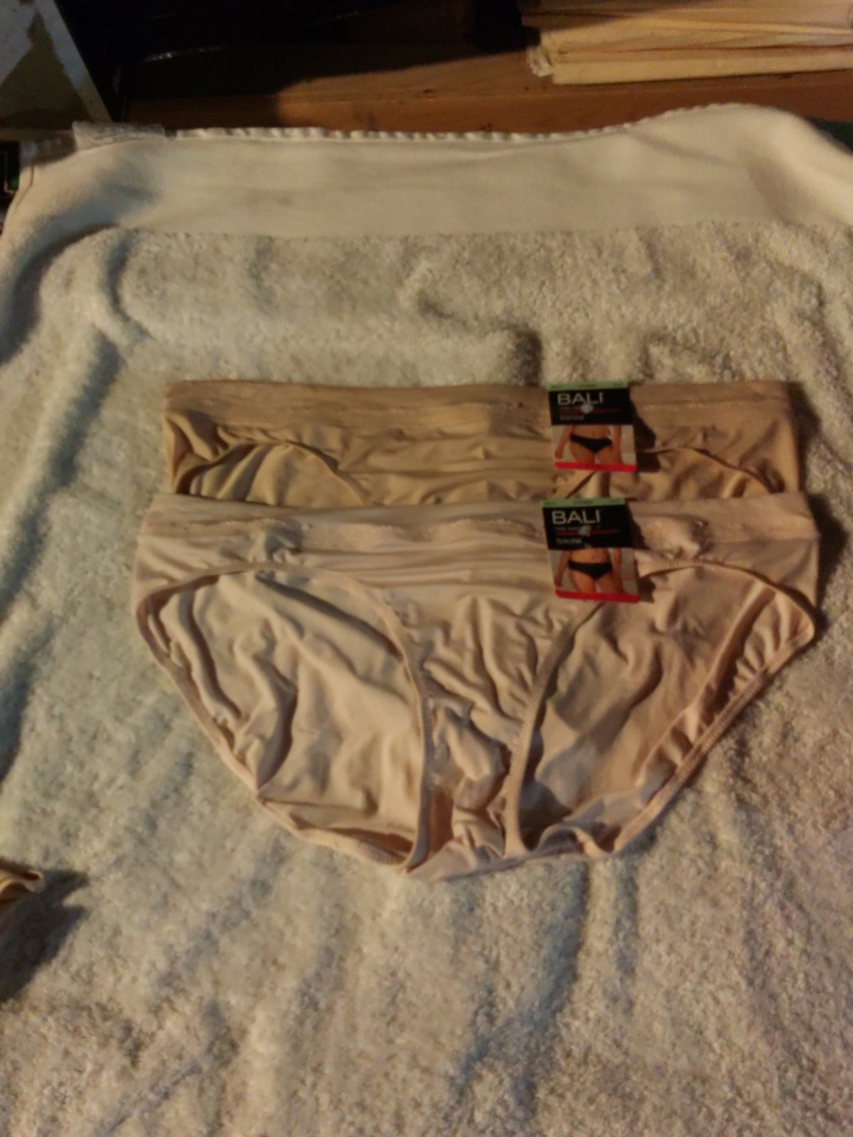 3 Pair – Bali Size 8 Bikini Panties w/tags 90% nylon