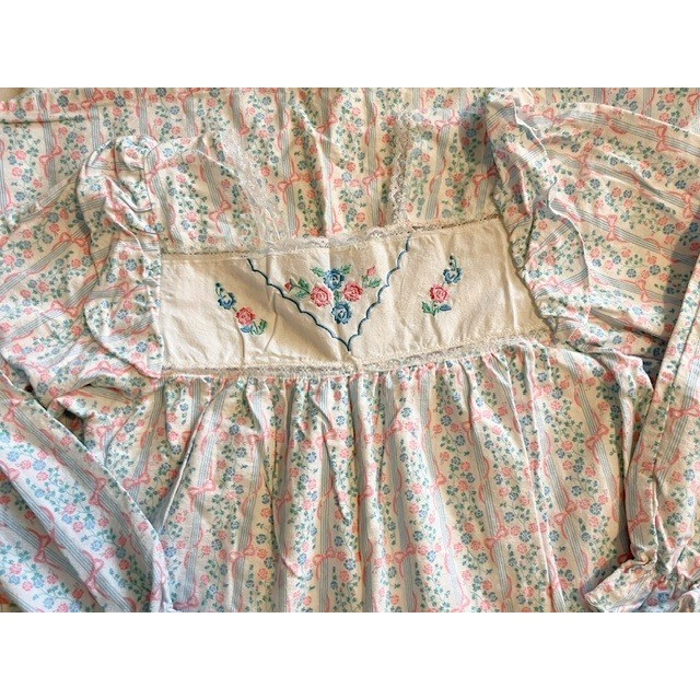 Vintage Dreamy Details long sleeve flannel long nightgown size M
