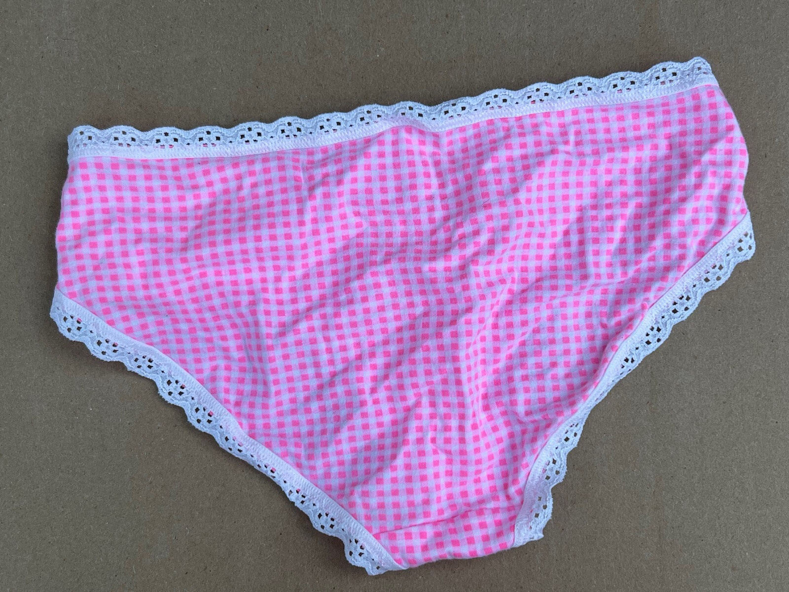 VINTAGE VICTORIA’S SECRET GINGHAM PINK CHECKED COTTON HIPHUGGER RUFFLE PANTY NEW