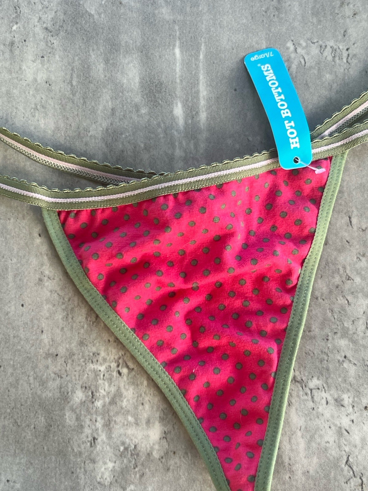 Vintage Boutique VString Rare Panties Y2K Soft Cotton Stretch Hot Bottoms M/L