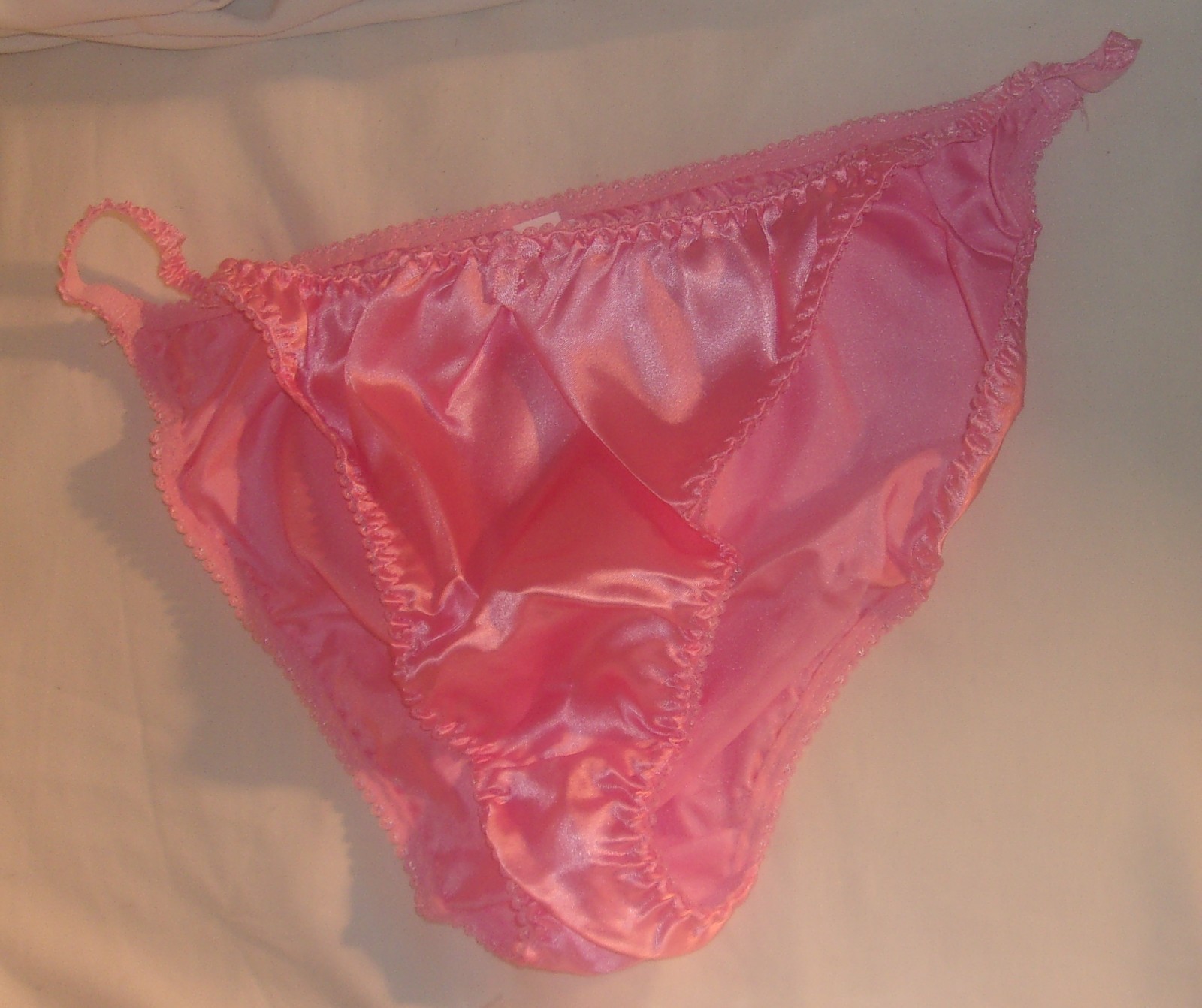 HOT NEW PINK SATIN STRING BIKINI PANTIES SIZE LARGE