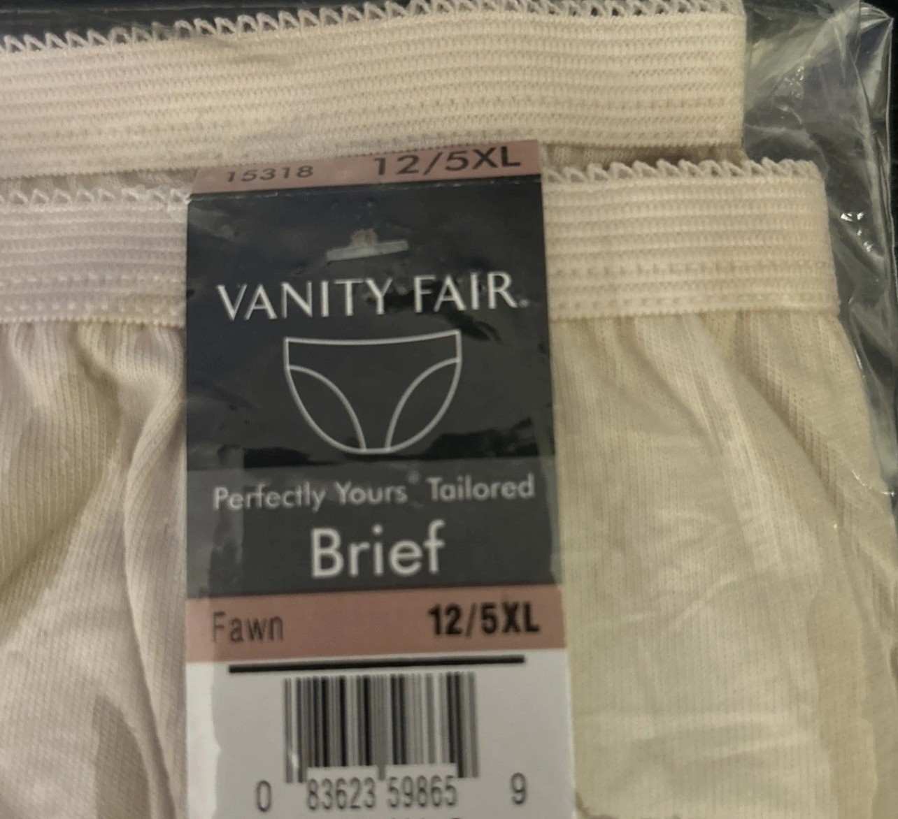 2 pr Vanity Fair “Perfectly Yours” Brief Panty 15318 New with tags Size 12/5XL
