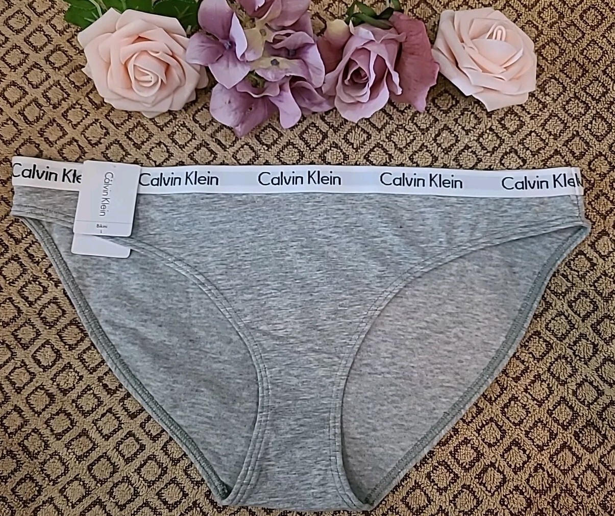 CALVIN KLEIN SIGNATURE SeXy Cotton Stretch Logo Carousel BIKINI Panty Lg $15.00