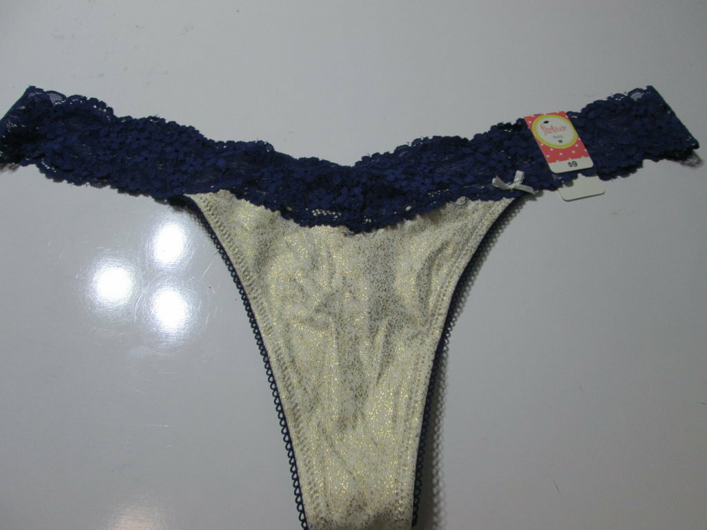 NWT Flirtitude Womens Size M Thong Panty Navy/Golden Lace Glitter Lingerie