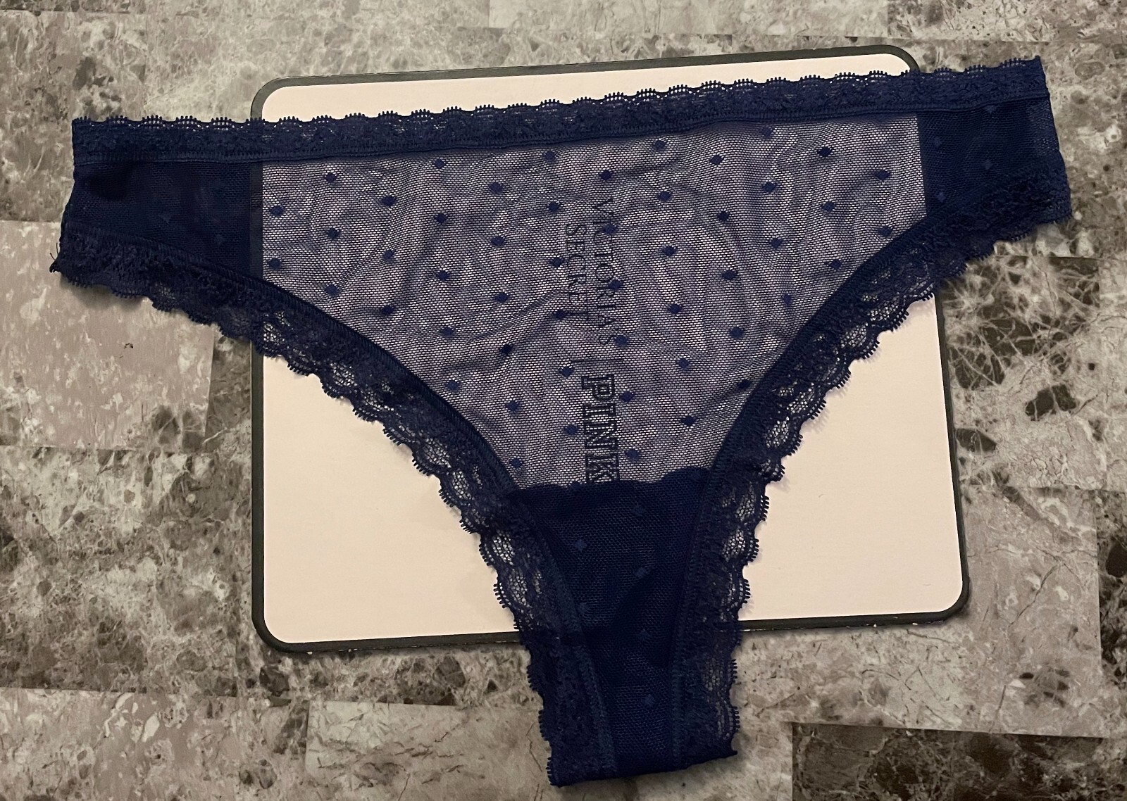 NWT VICTORIA’S SECRET MEDIUM NAVY BLUE DOTTED MESH LACE RARE THONG PANTIES