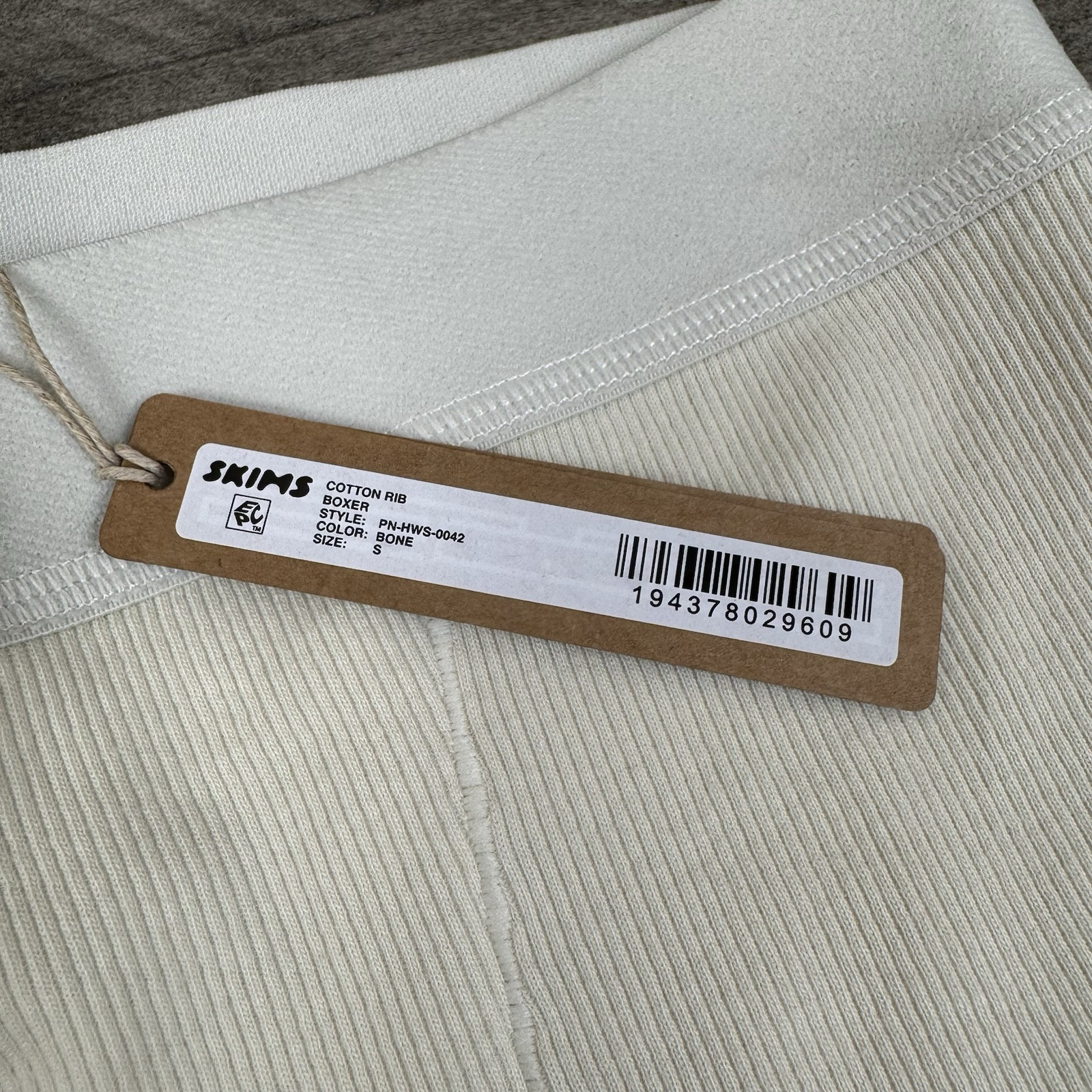 SKIMS Cotton Rib Boxer Womens Size S Breathable Soft Elastic Waistband Bone Read
