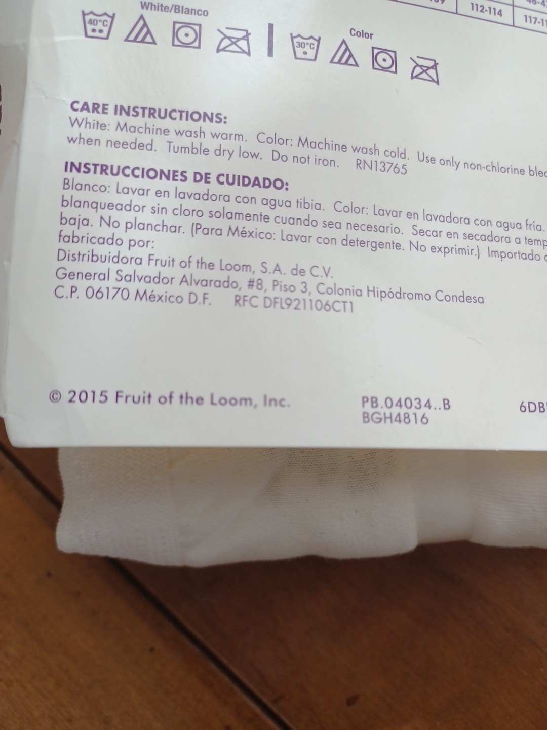 Fruit of the Loom Women’s Cotton Briefs Size 9/2X White Tagless 5 Pack Open Pack