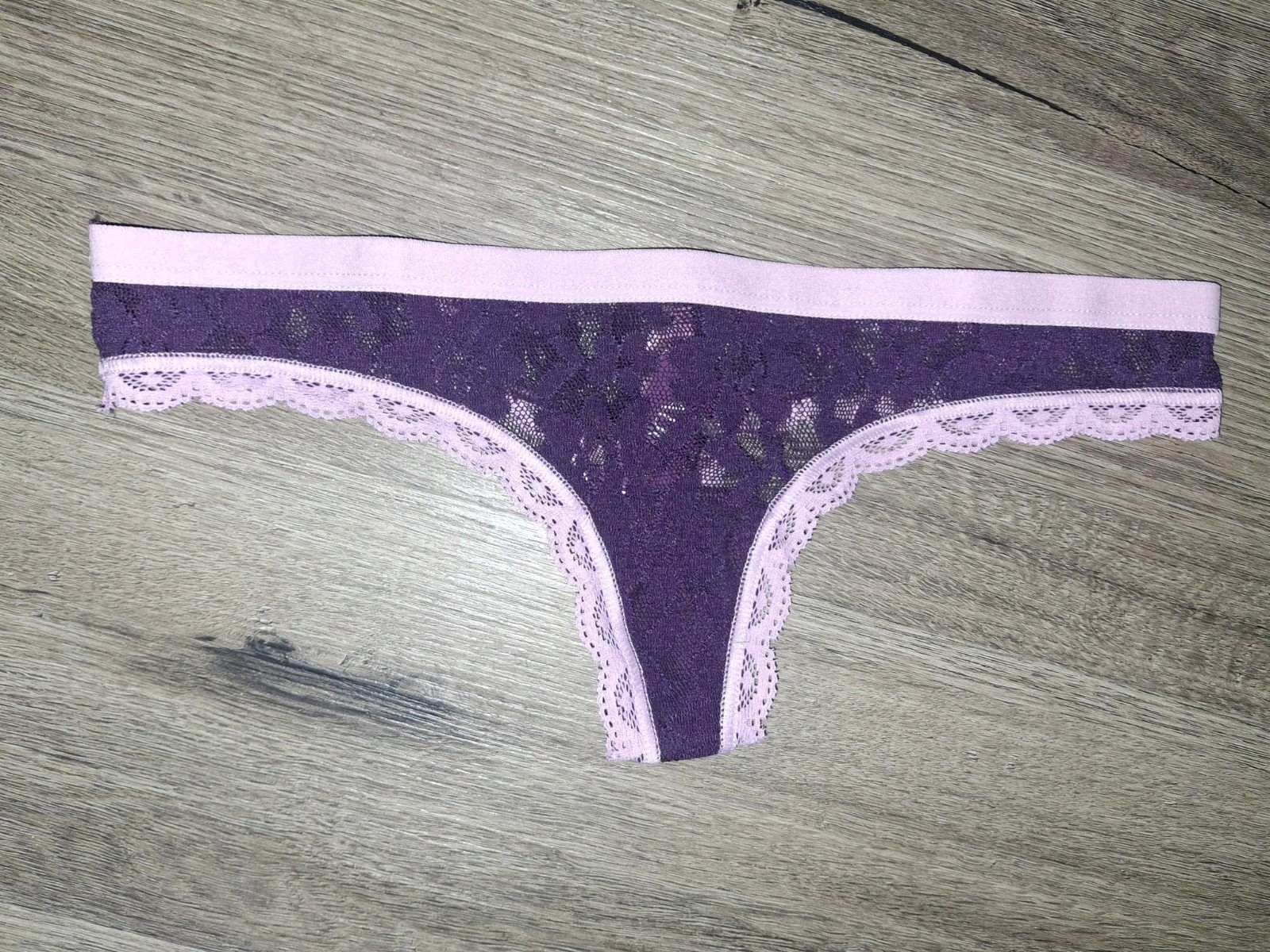 Adore Me/VS Floral Lace Thong Panty NEW XS 2tone Purple