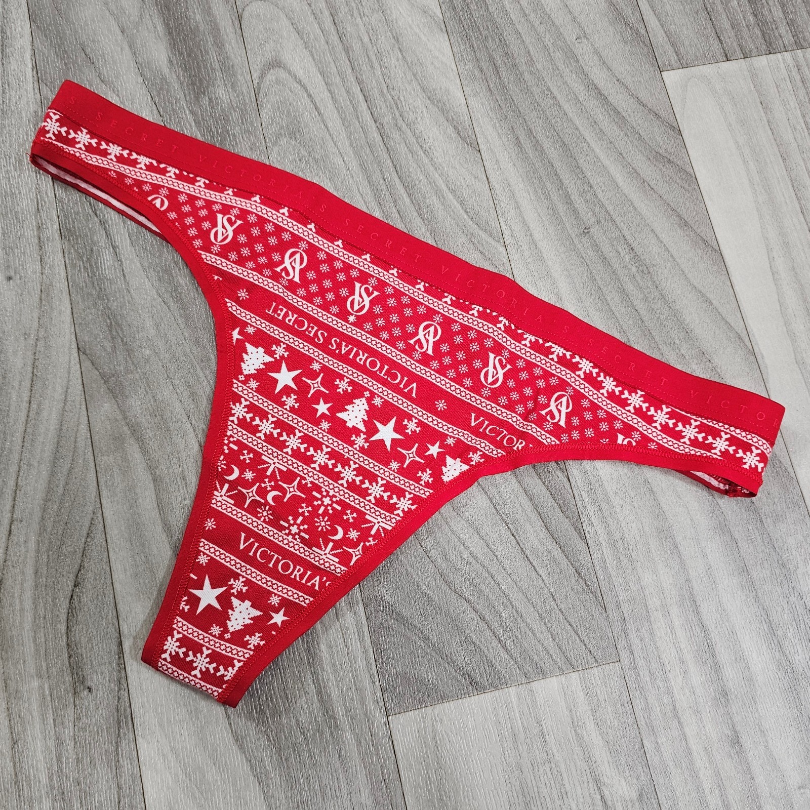 Victoria’s Secret Red White Logo Christmas Holiday Festive Thong Panty Size L