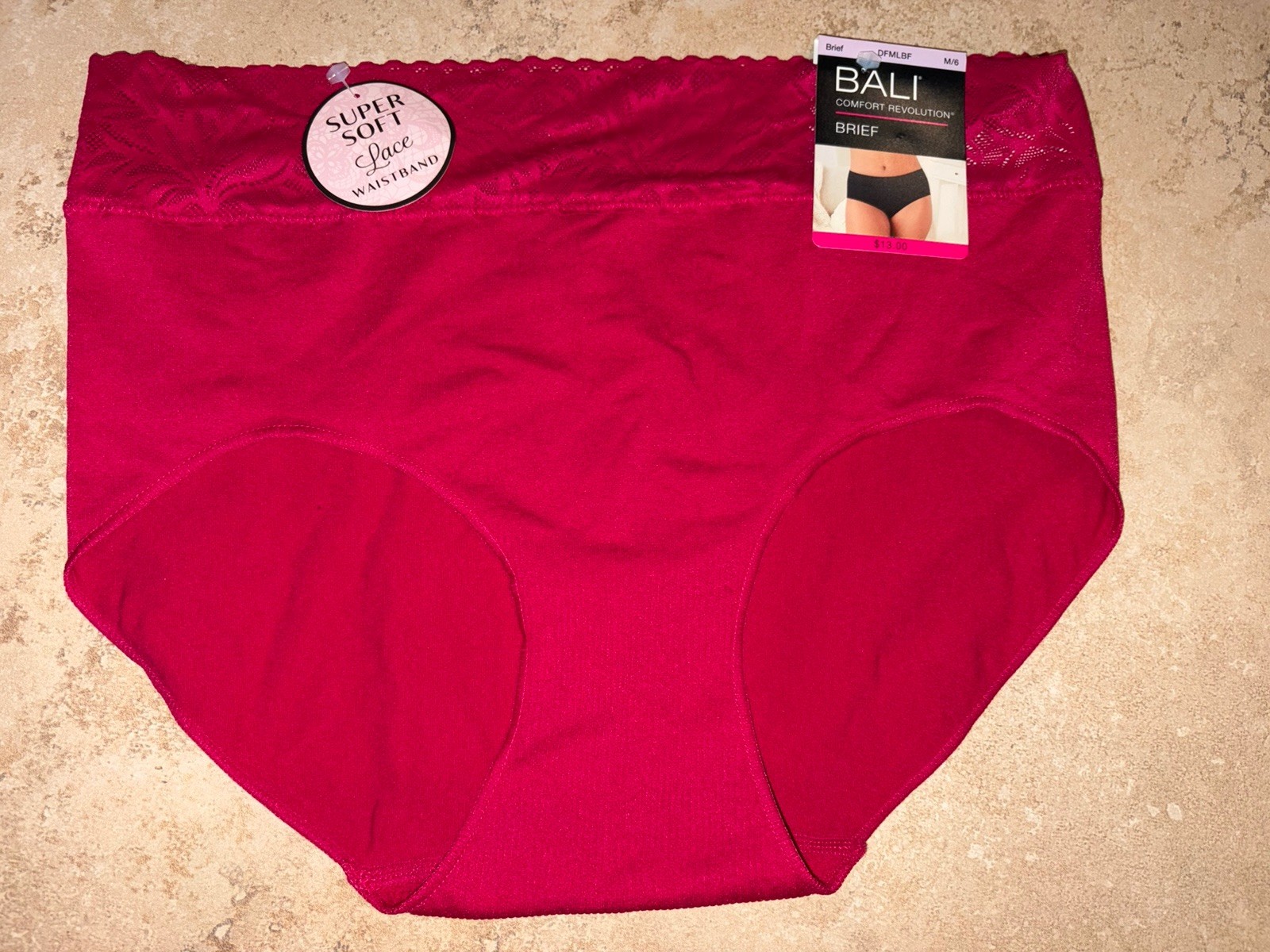 NWT Bali Comfort Revolution Modern Seamless Brief Panty Dfmlbf Med 6 Pink
