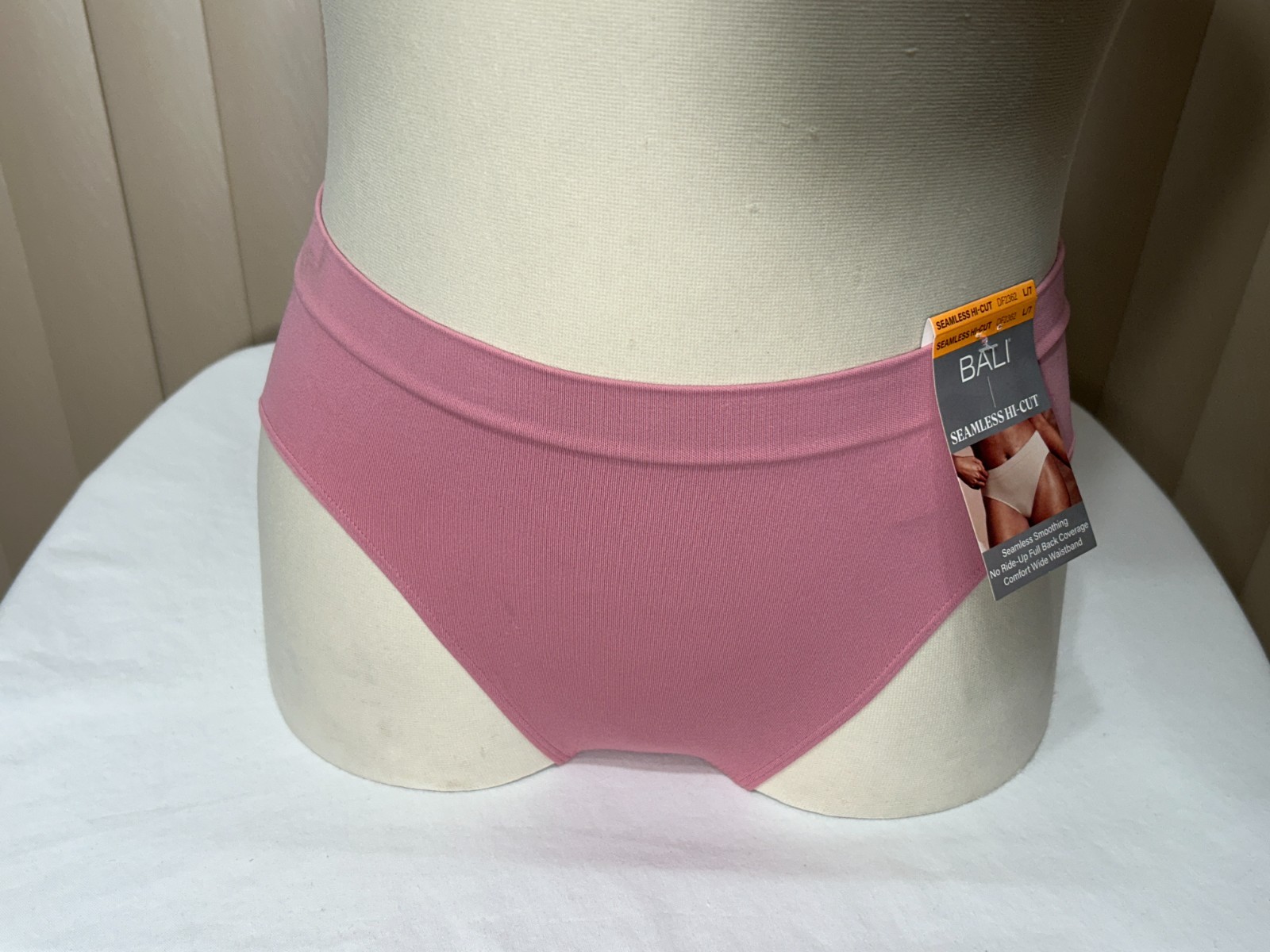 Bali Underwear L-7 Hi Cut One Smooth All Around Smoothing Panty Mauve DF2362