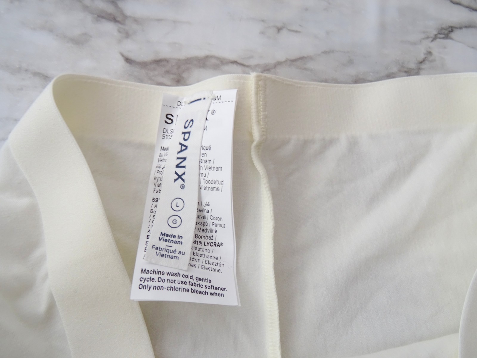 Spanx 10505R# High-Waisted Mid-Thigh Shaping 1-Pack Short US Size L