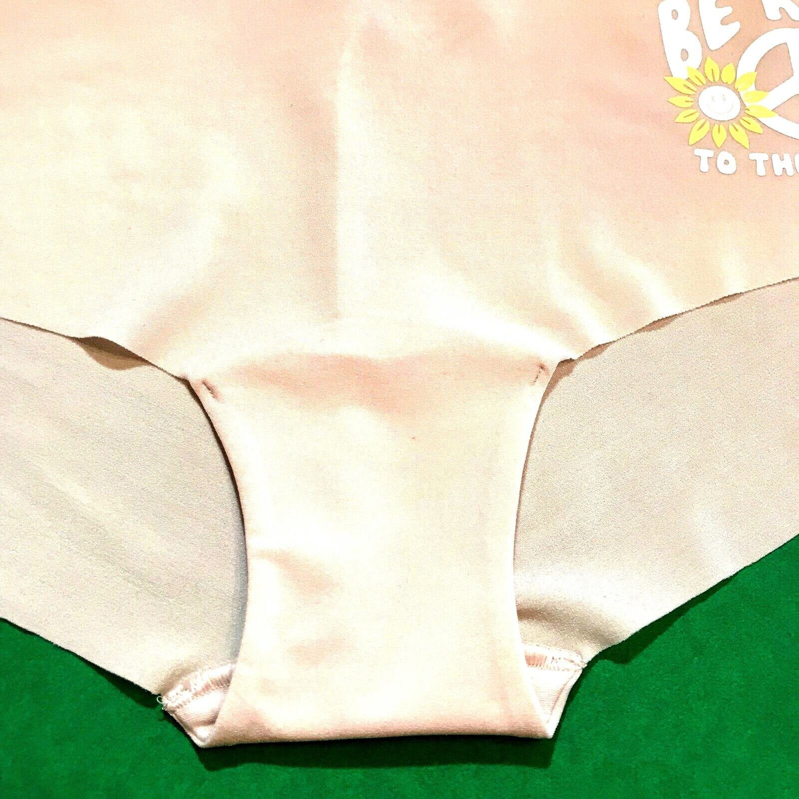 Victoria’s Secret PINK LARGE No Show Hipster Panties -Planet-See Description