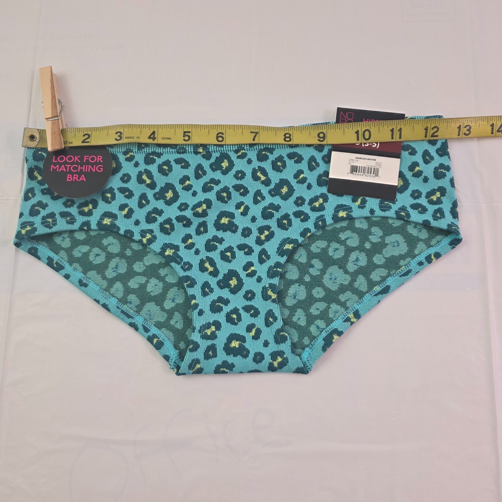 No Boundaries NOBO Seamless Hipster 4-Pack Multi-Color Panties – Size Small NWT